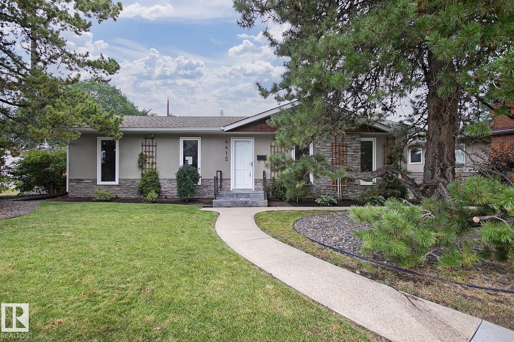 4412 107 Avenue NW, Gold Bar, Edmonton 