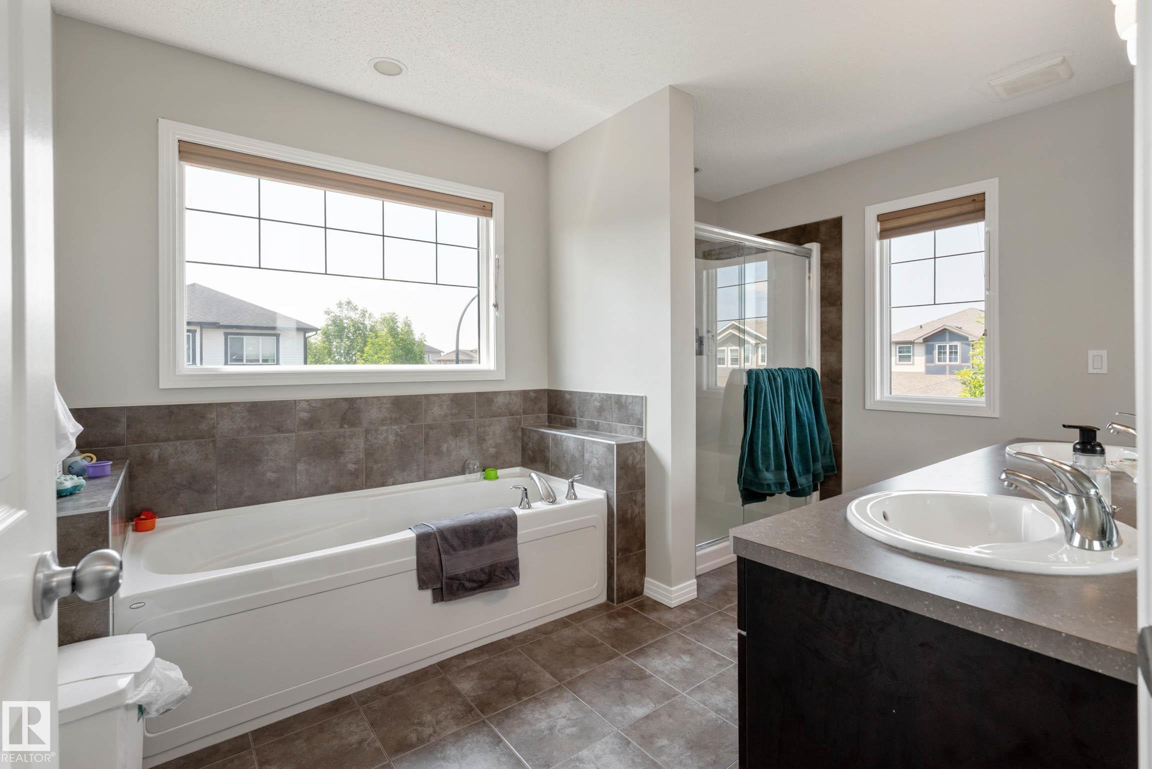 Photo 25 at 379 Reynalds Court, Robinson, Leduc