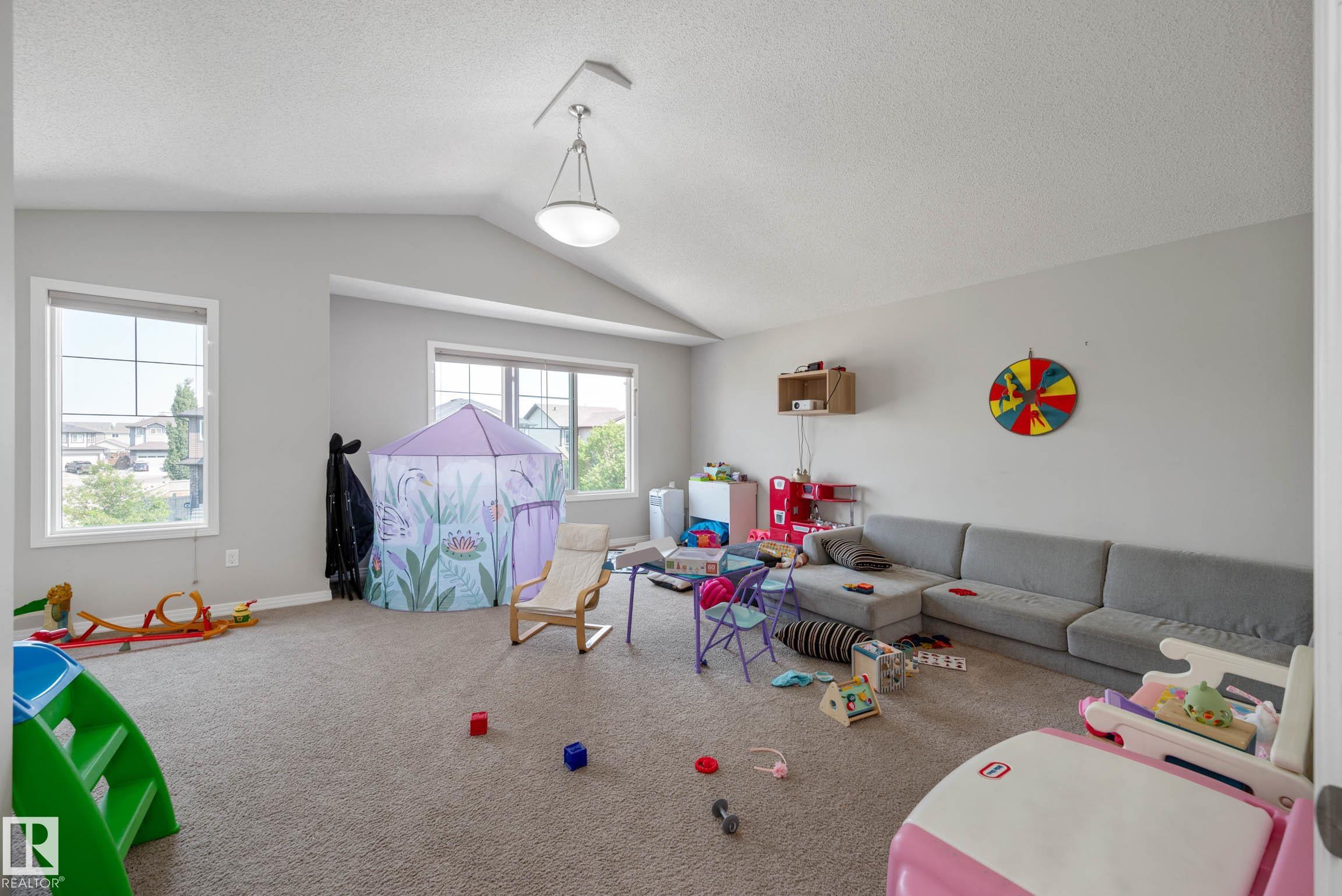 Photo 32 at 379 Reynalds Court, Robinson, Leduc