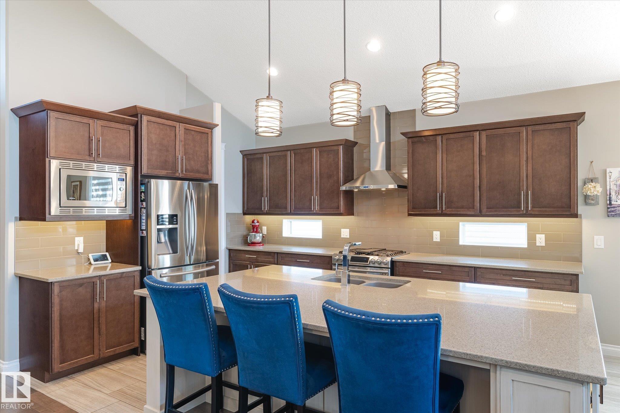 Photo 13 at 1 Lincoln Gate, Stoneshire, Spruce Grove