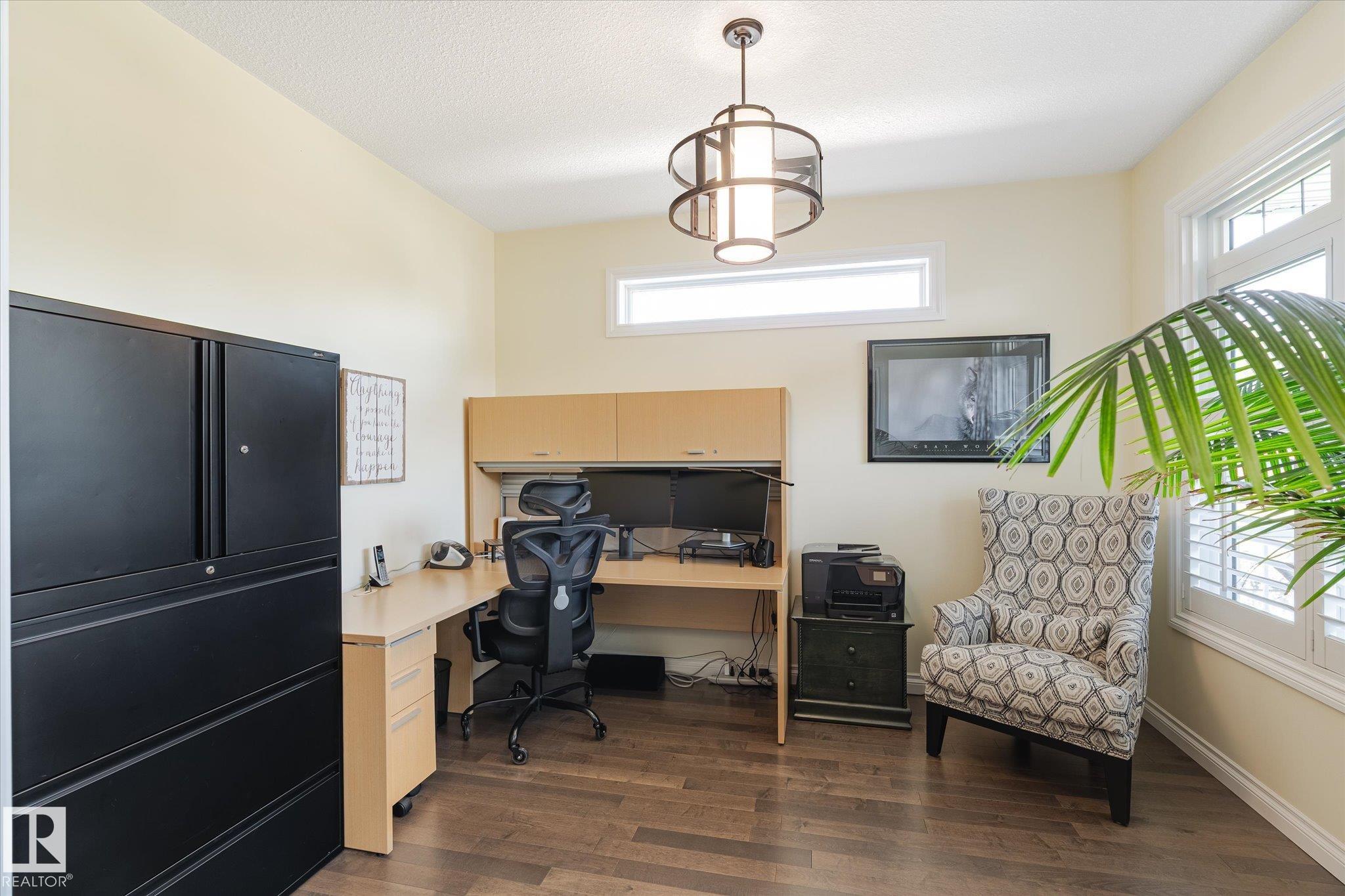 Photo 16 at 1 Lincoln Gate, Stoneshire, Spruce Grove