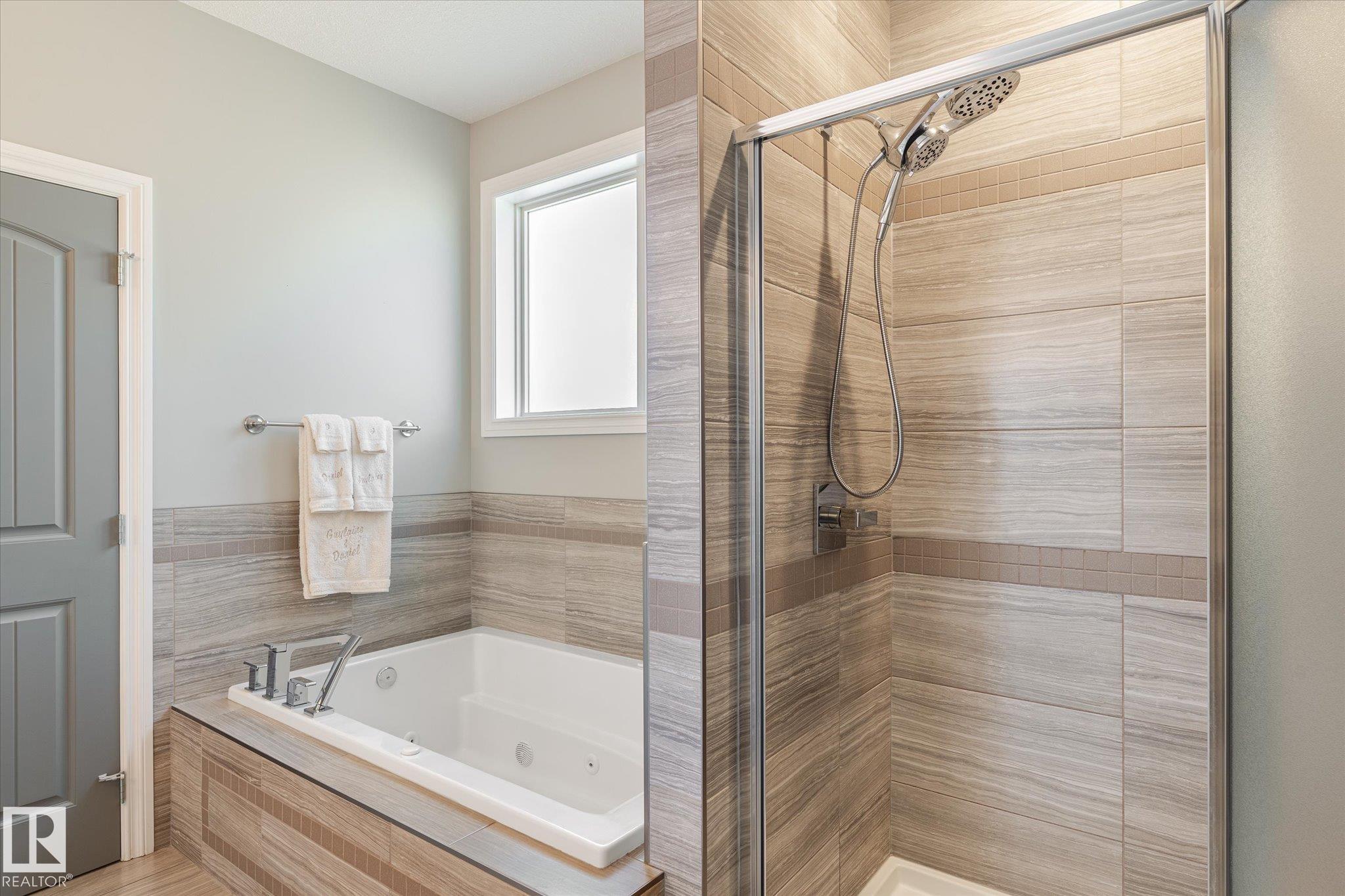 Photo 21 at 1 Lincoln Gate, Stoneshire, Spruce Grove