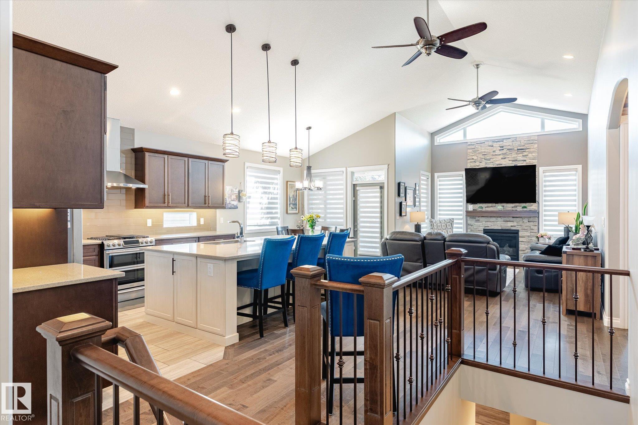 Photo 4 at 1 Lincoln Gate, Stoneshire, Spruce Grove