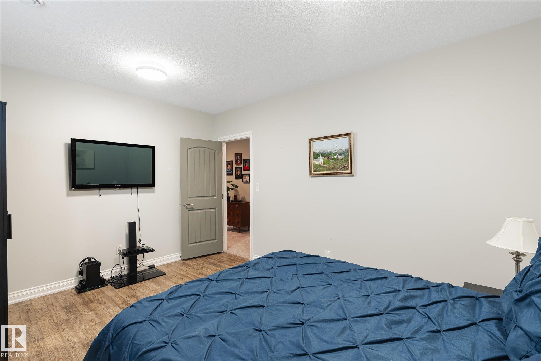 Photo 32 at 1 Lincoln Gate, Stoneshire, Spruce Grove