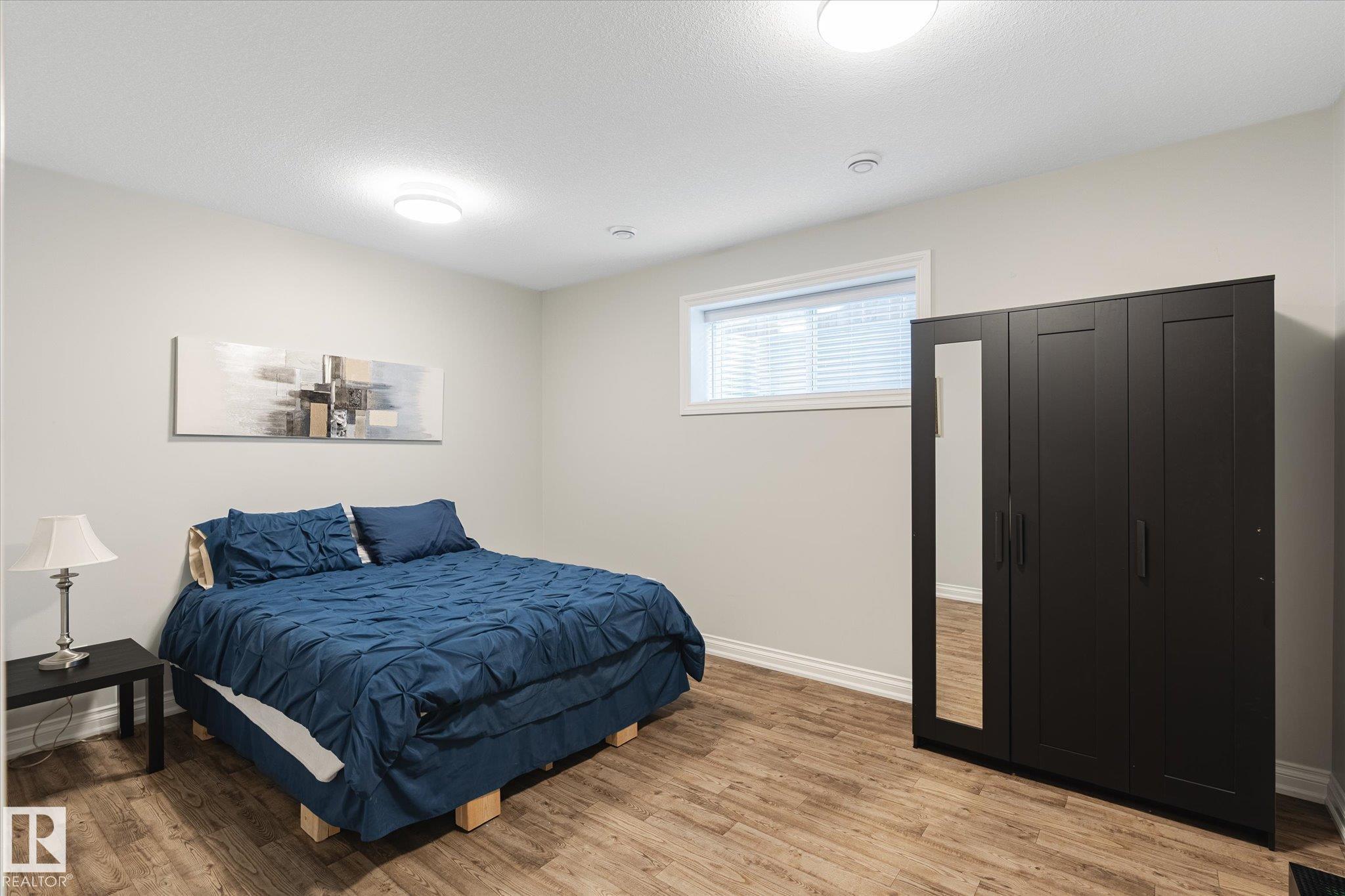 Photo 33 at 1 Lincoln Gate, Stoneshire, Spruce Grove