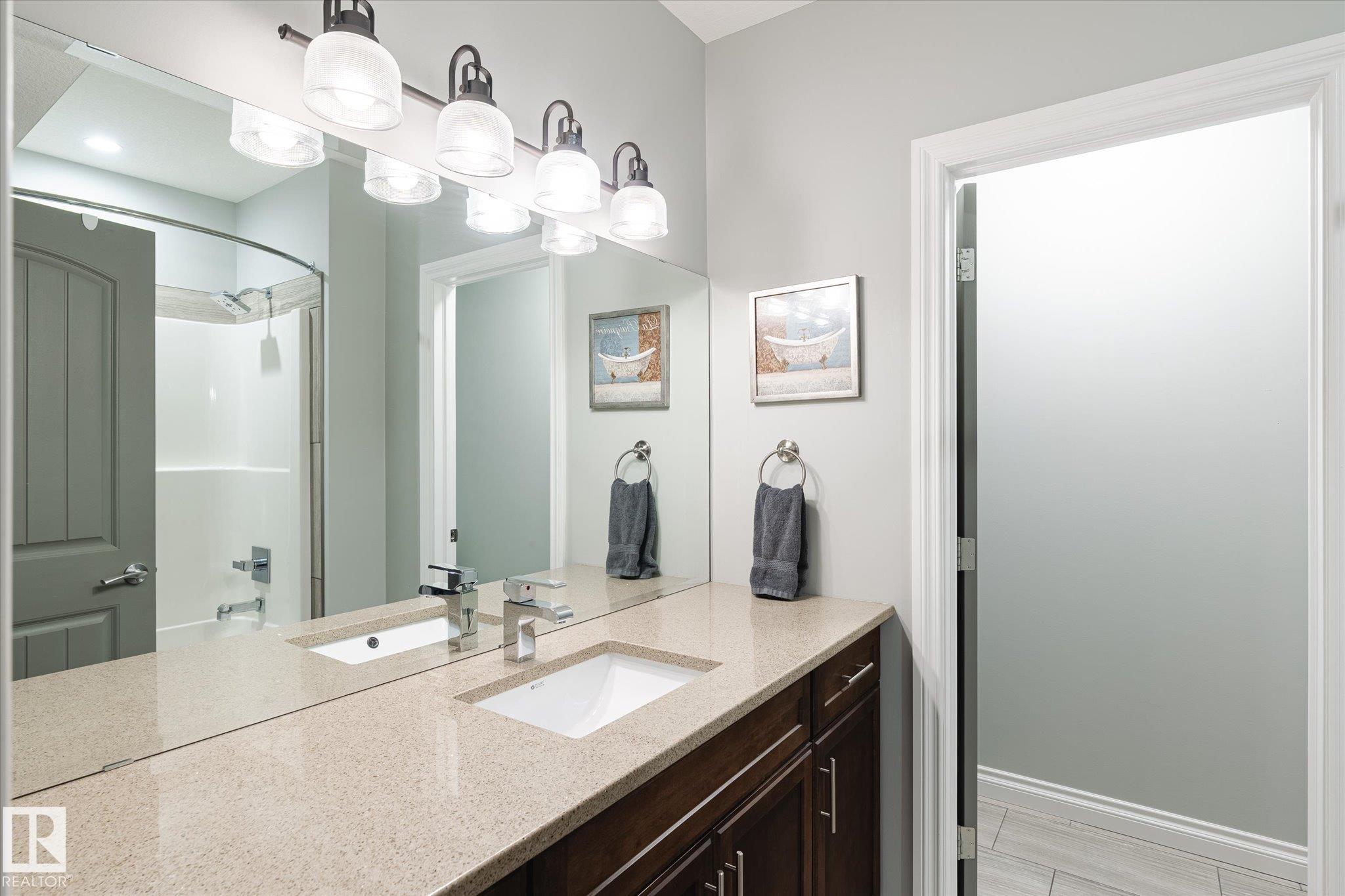 Photo 35 at 1 Lincoln Gate, Stoneshire, Spruce Grove