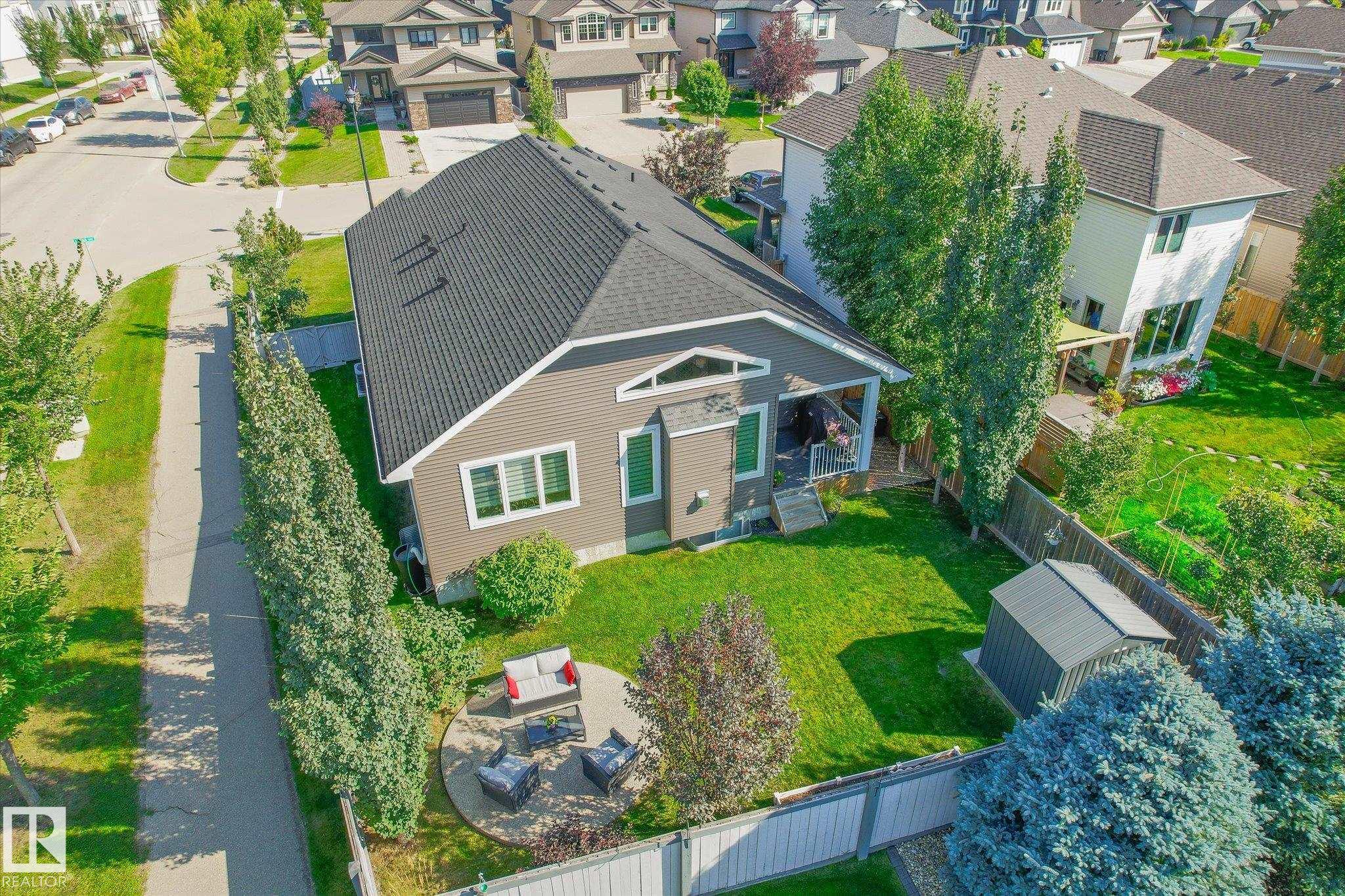 Photo 39 at 1 Lincoln Gate, Stoneshire, Spruce Grove