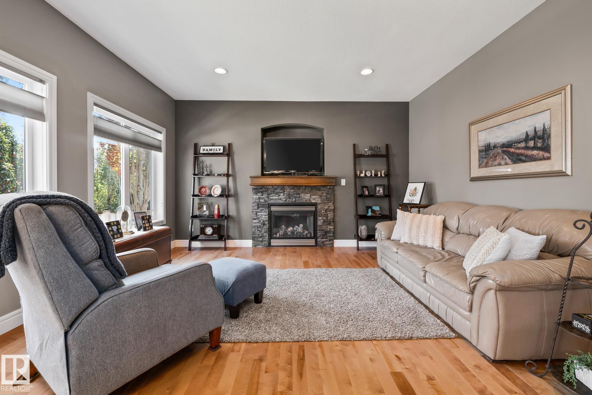 Photo 9 at 39 Hillside Terrace, South Fort, Fort Saskatchewan