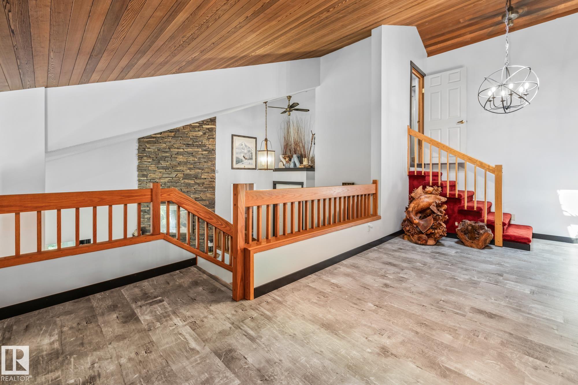Photo 27 at 19 - 53117 Rge Road 14, Valaspen Place, Rural Parkland County