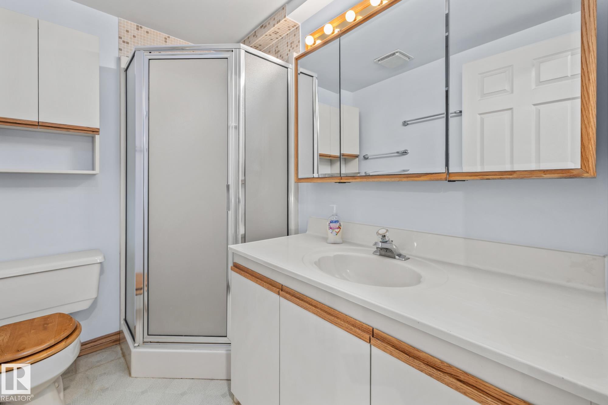 Photo 35 at 19 - 53117 Rge Road 14, Valaspen Place, Rural Parkland County