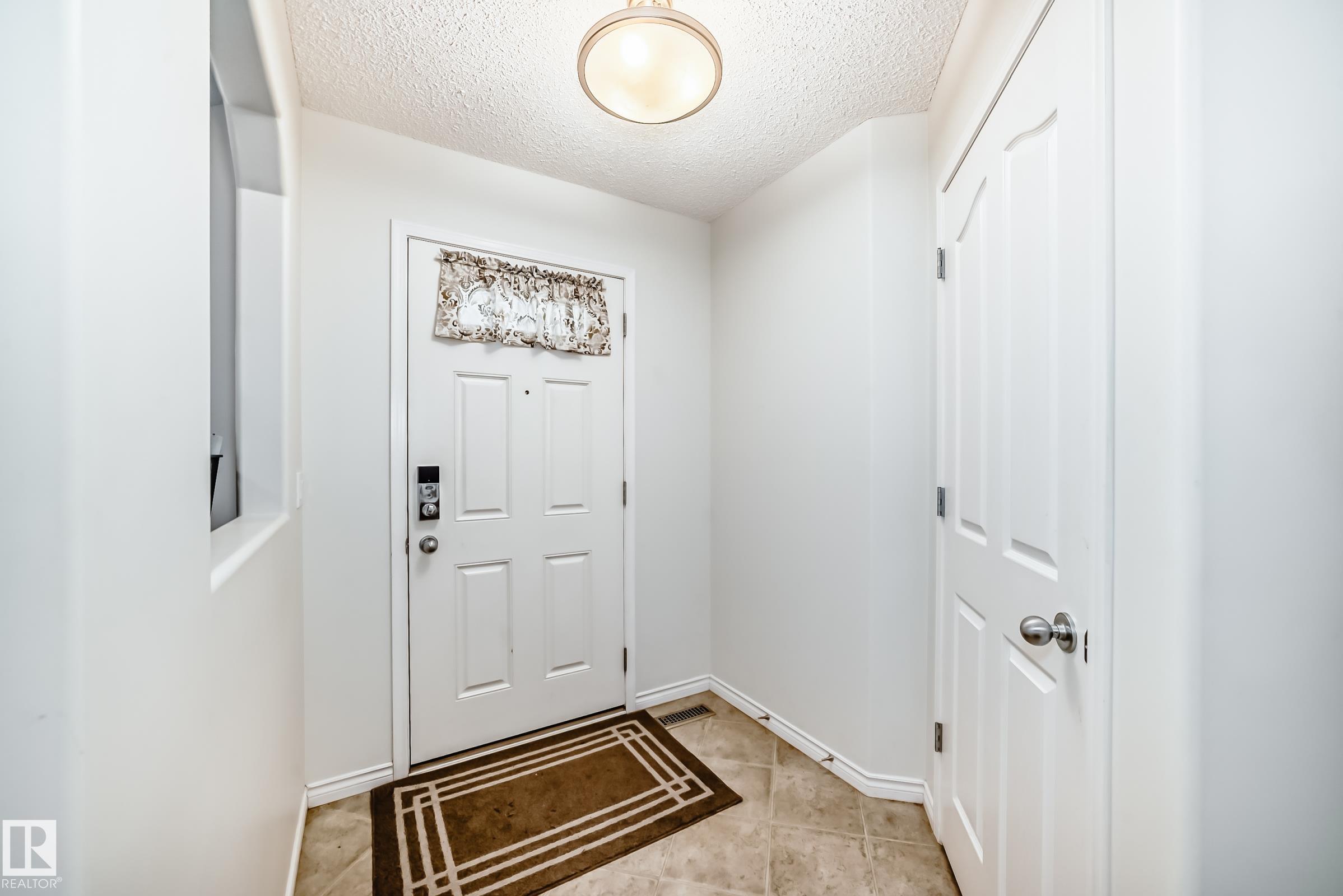 Photo 4 at 600 Foxboro Loop, Foxboro, Sherwood Park