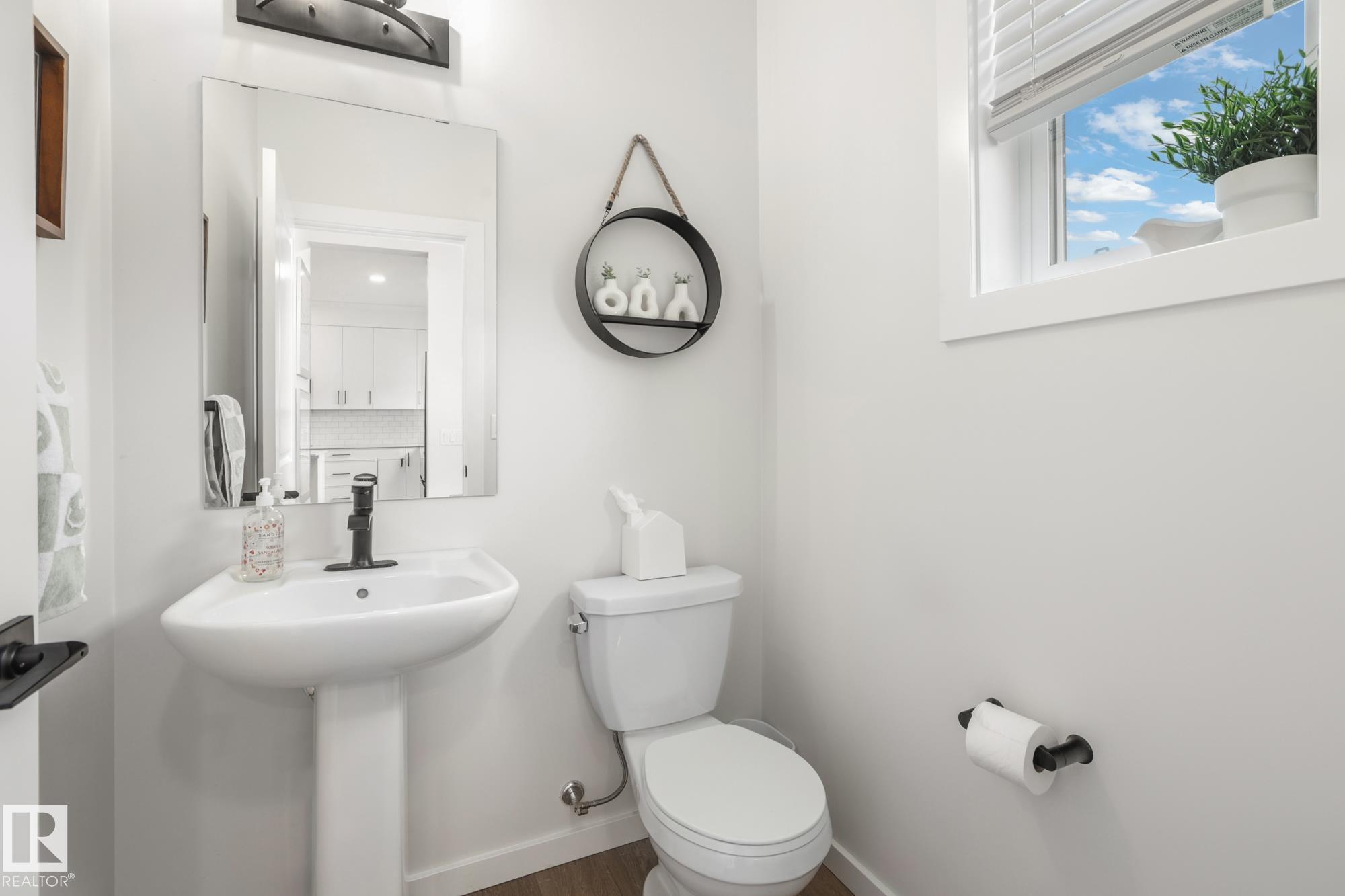 Photo 28 at 7012 54 Avenue, Elan, Beaumont