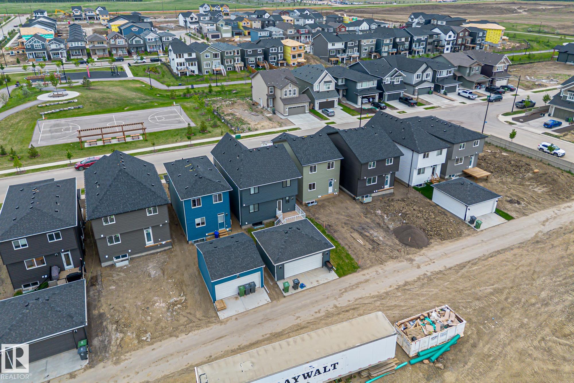 Photo 6 at 7012 54 Avenue, Elan, Beaumont