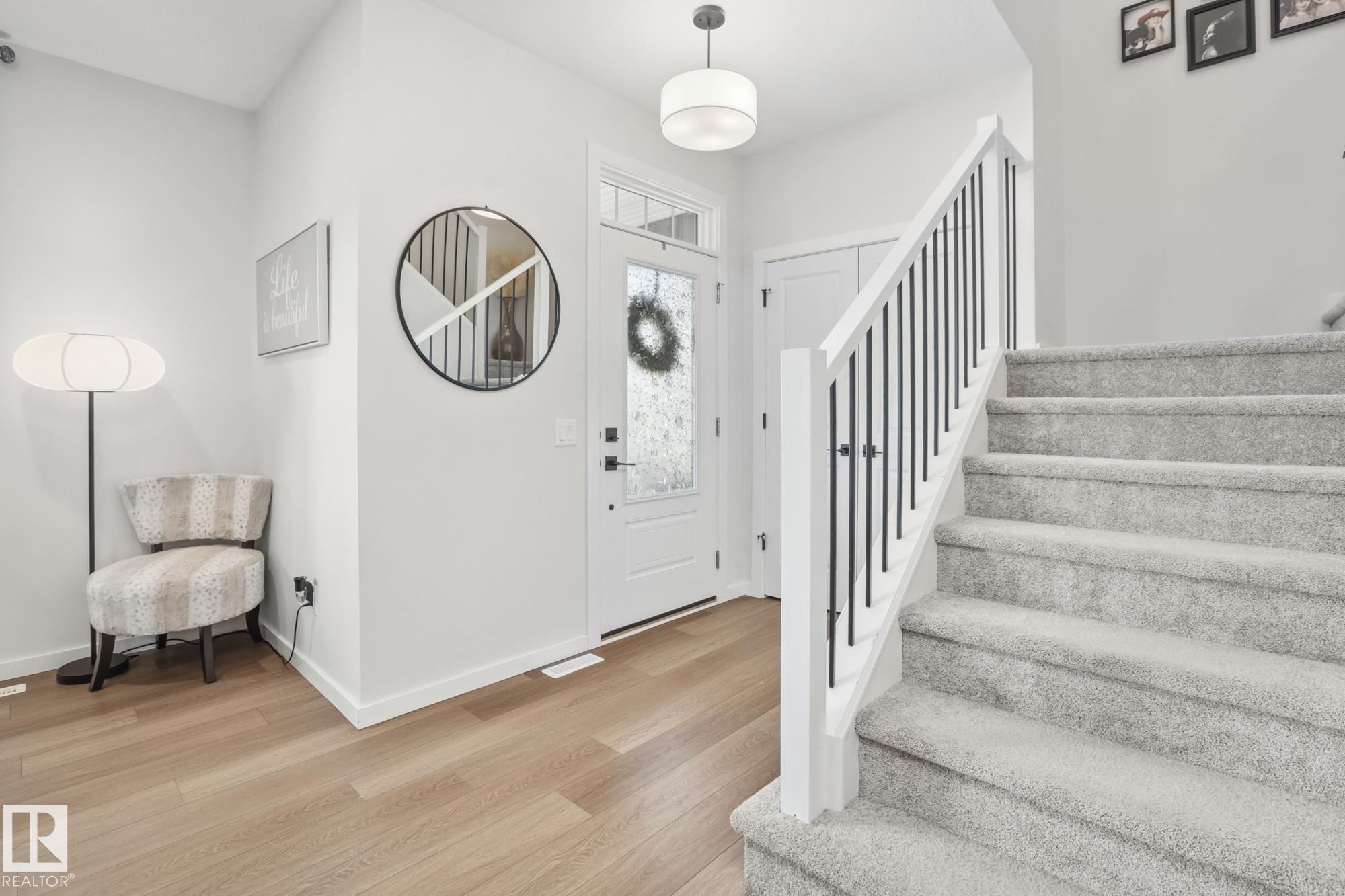 Photo 8 at 7012 54 Avenue, Elan, Beaumont
