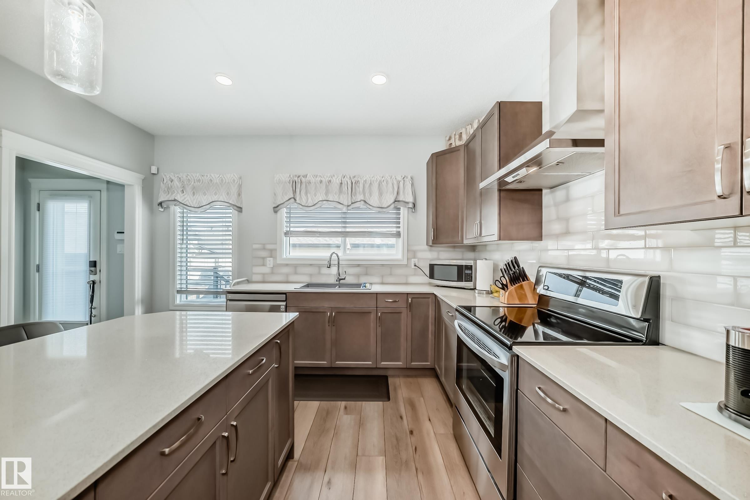 Photo 8 at 17737 64a Street NW, McConachie Area, Edmonton