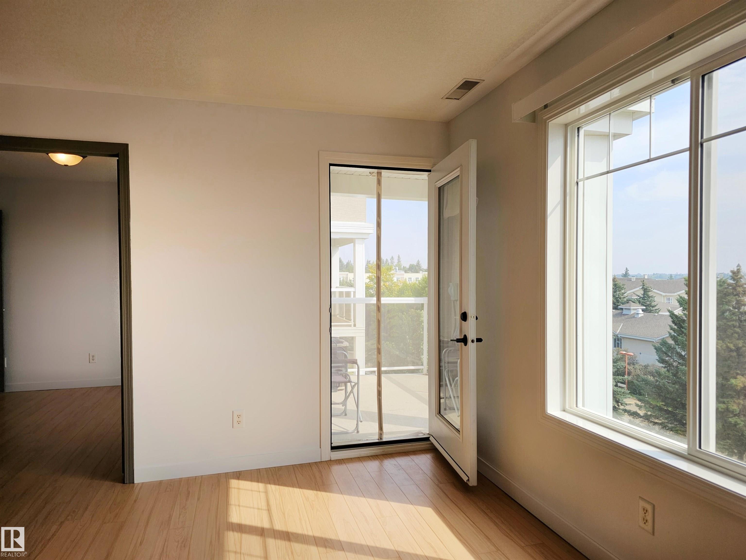 Photo 24 at 429 - 78A Mckenney Avenue, Mission, St. Albert