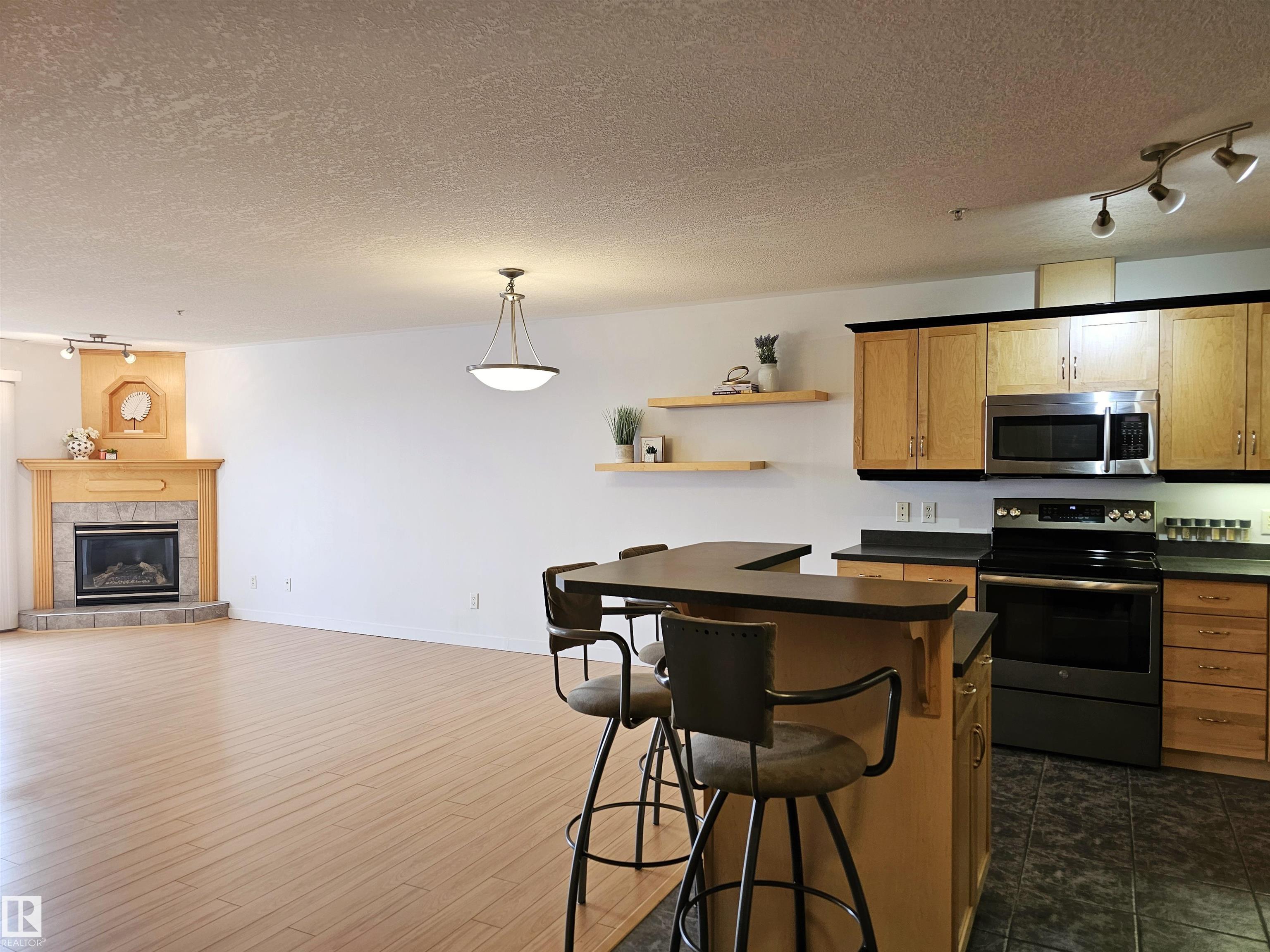 Photo 45 at 429 - 78A Mckenney Avenue, Mission, St. Albert