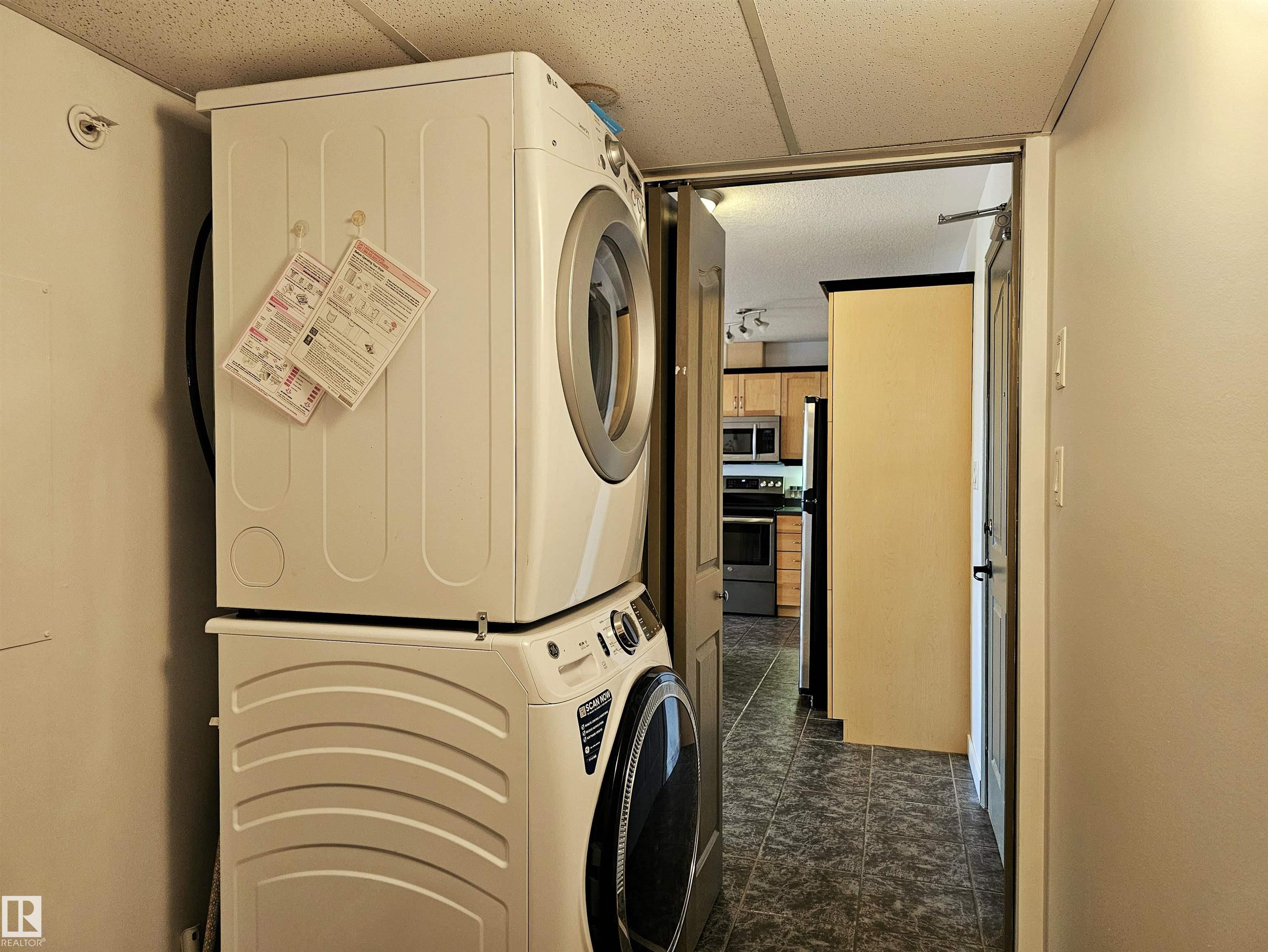 Photo 48 at 429 - 78A Mckenney Avenue, Mission, St. Albert