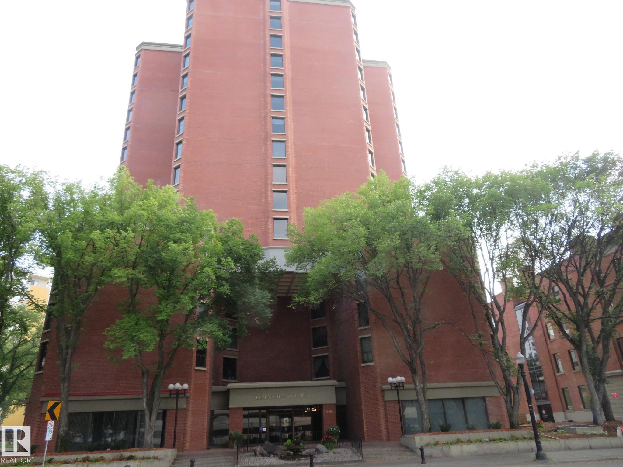 501 - 11503 100 Avenue NW, Wîhkwêntôwin, Edmonton 