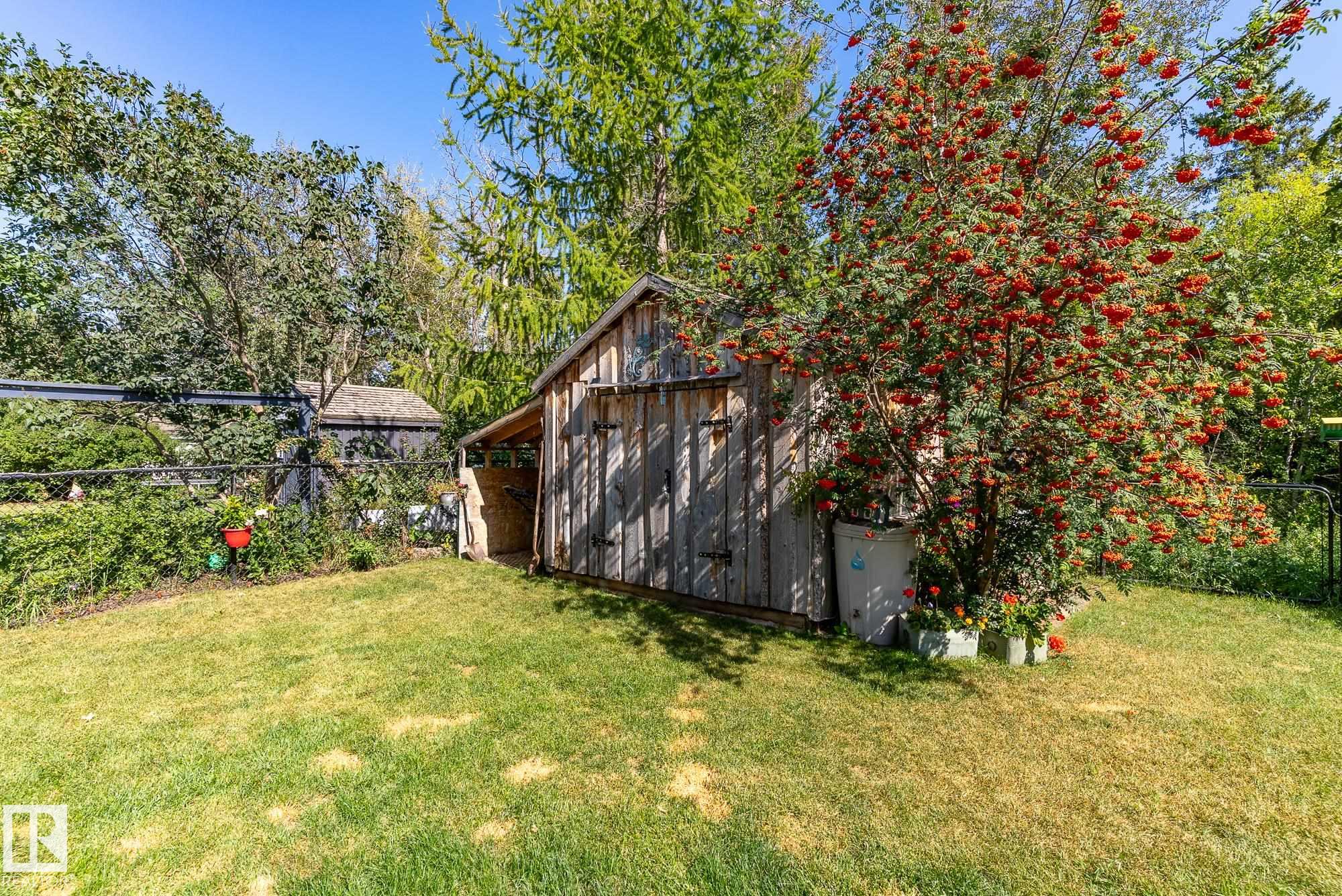 Photo 18 at 4603 42nd Street, Beaumont