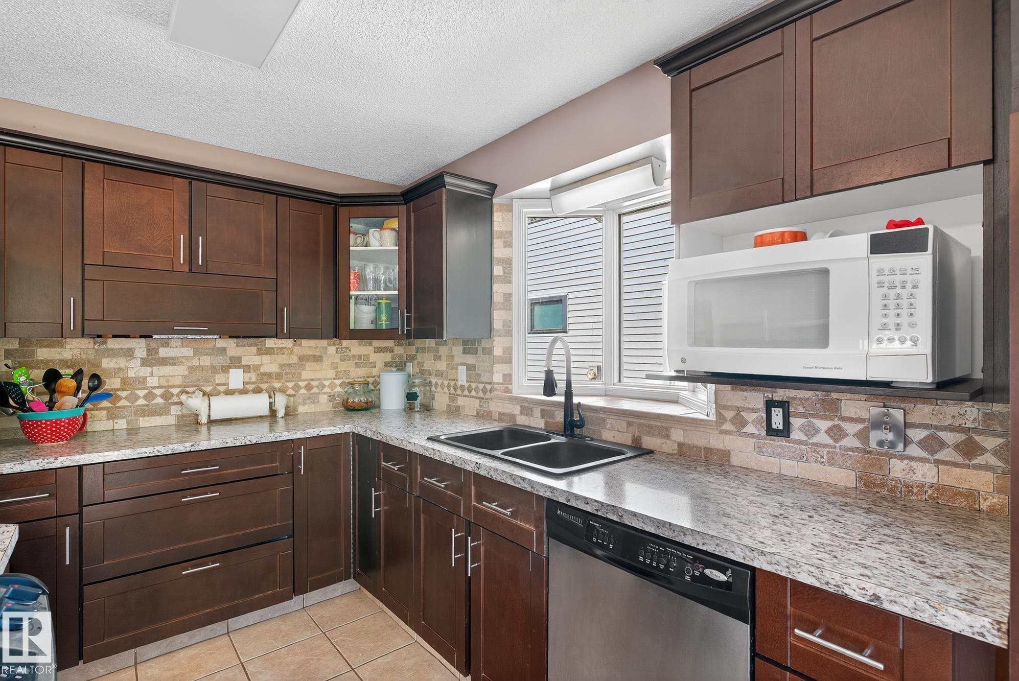 Photo 32 at 4603 42nd Street, Beaumont