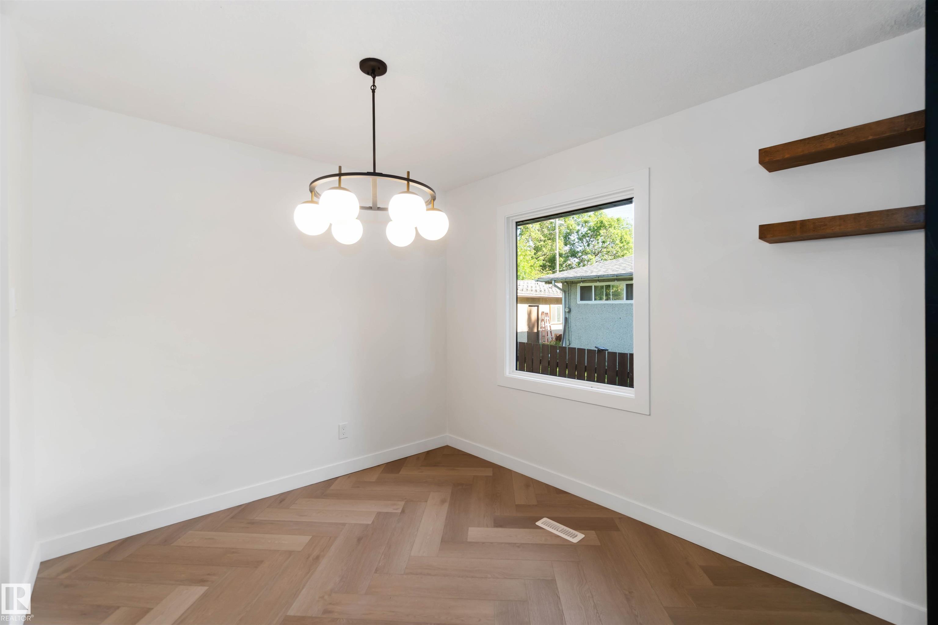 Photo 13 at 22 Sunnyside Crescent, Sturgeon Heights, St. Albert