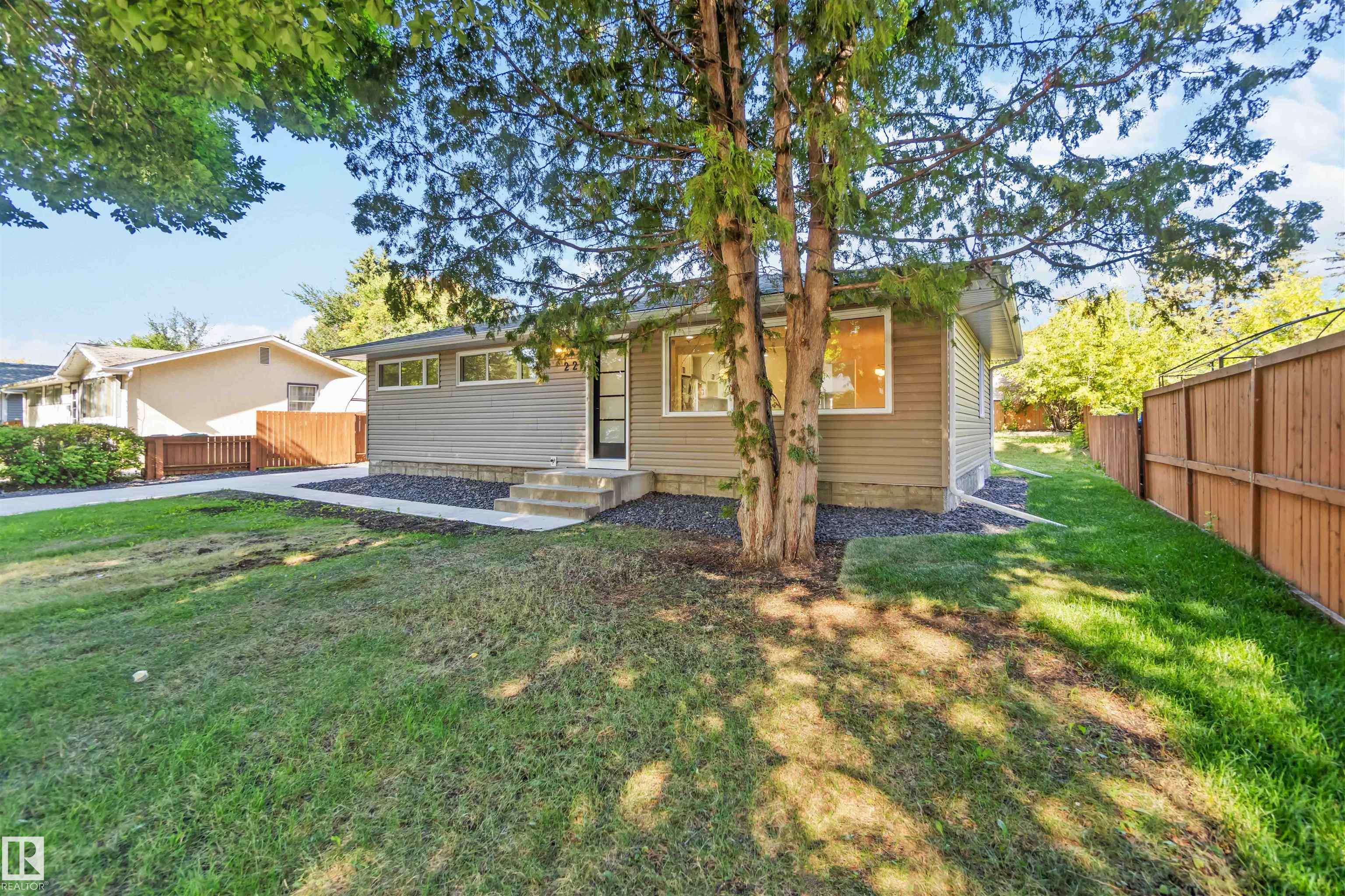 Photo 4 at 22 Sunnyside Crescent, Sturgeon Heights, St. Albert