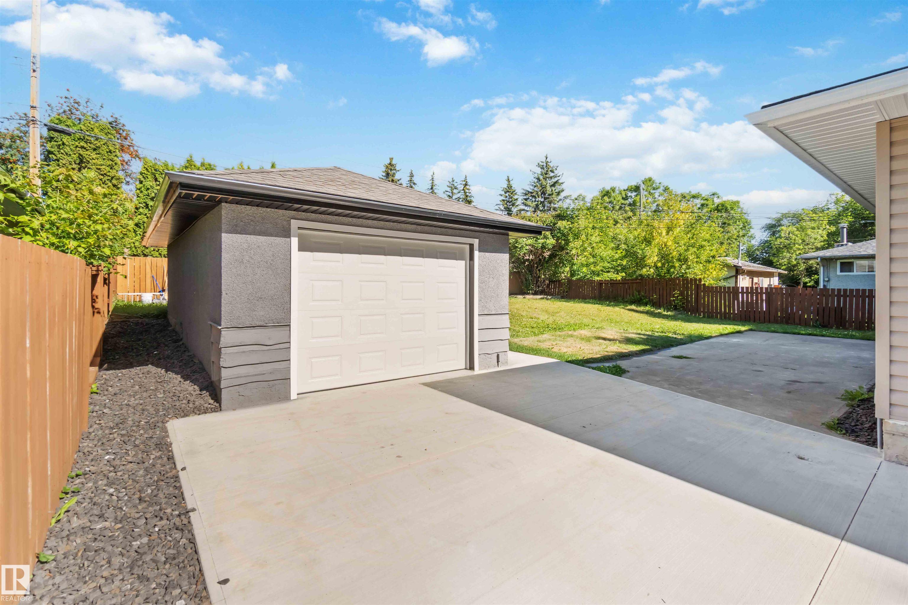 Photo 47 at 22 Sunnyside Crescent, Sturgeon Heights, St. Albert