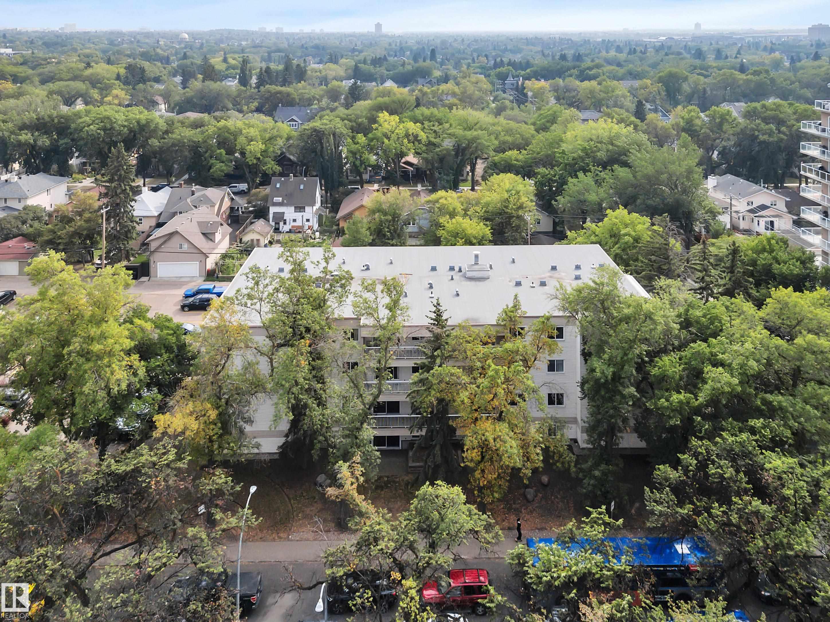 102 - 8149 111 Street NW, Garneau, Edmonton 