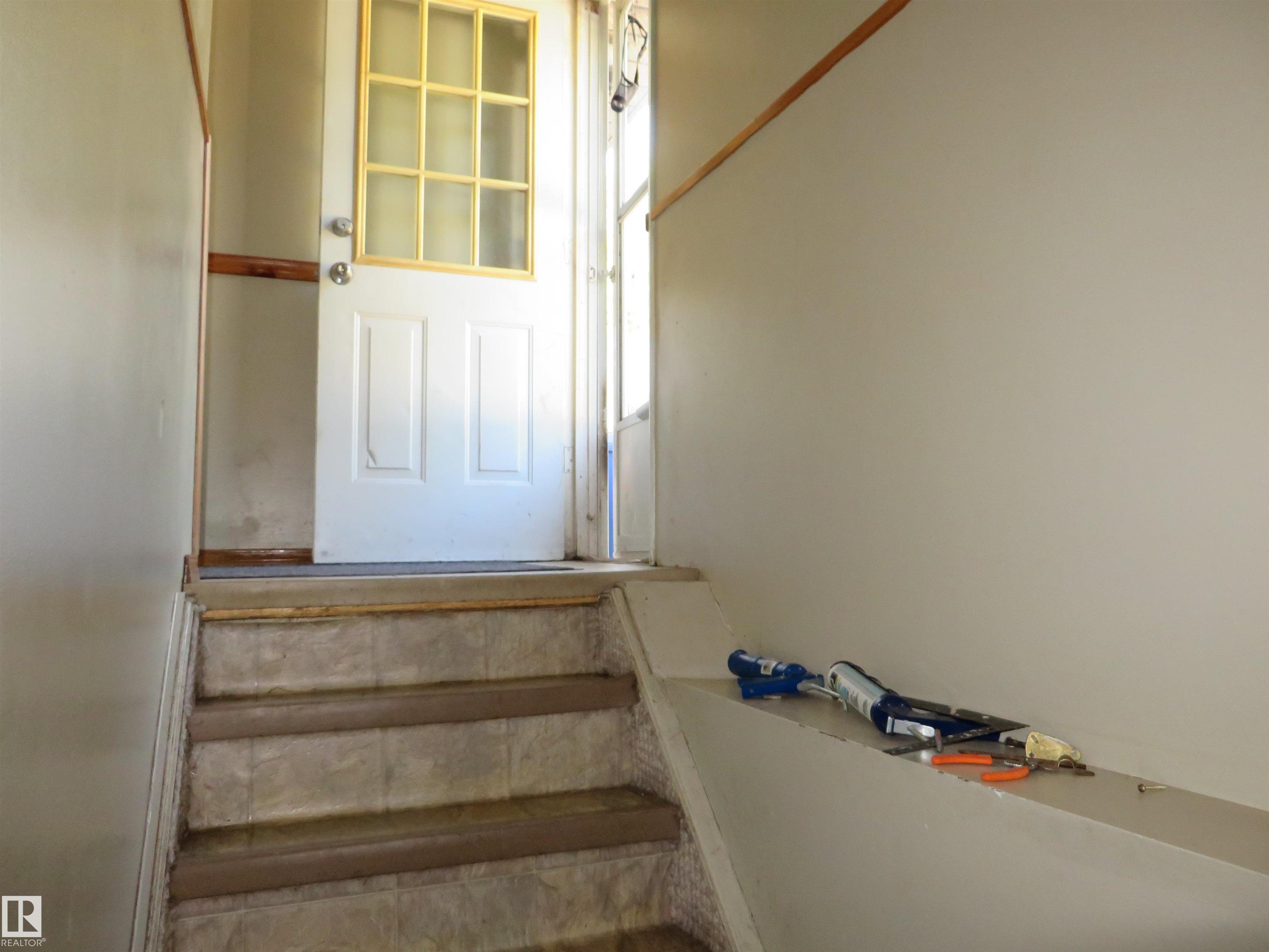 Photo 14 at 4010 37 Avenue, Caledonia, Leduc