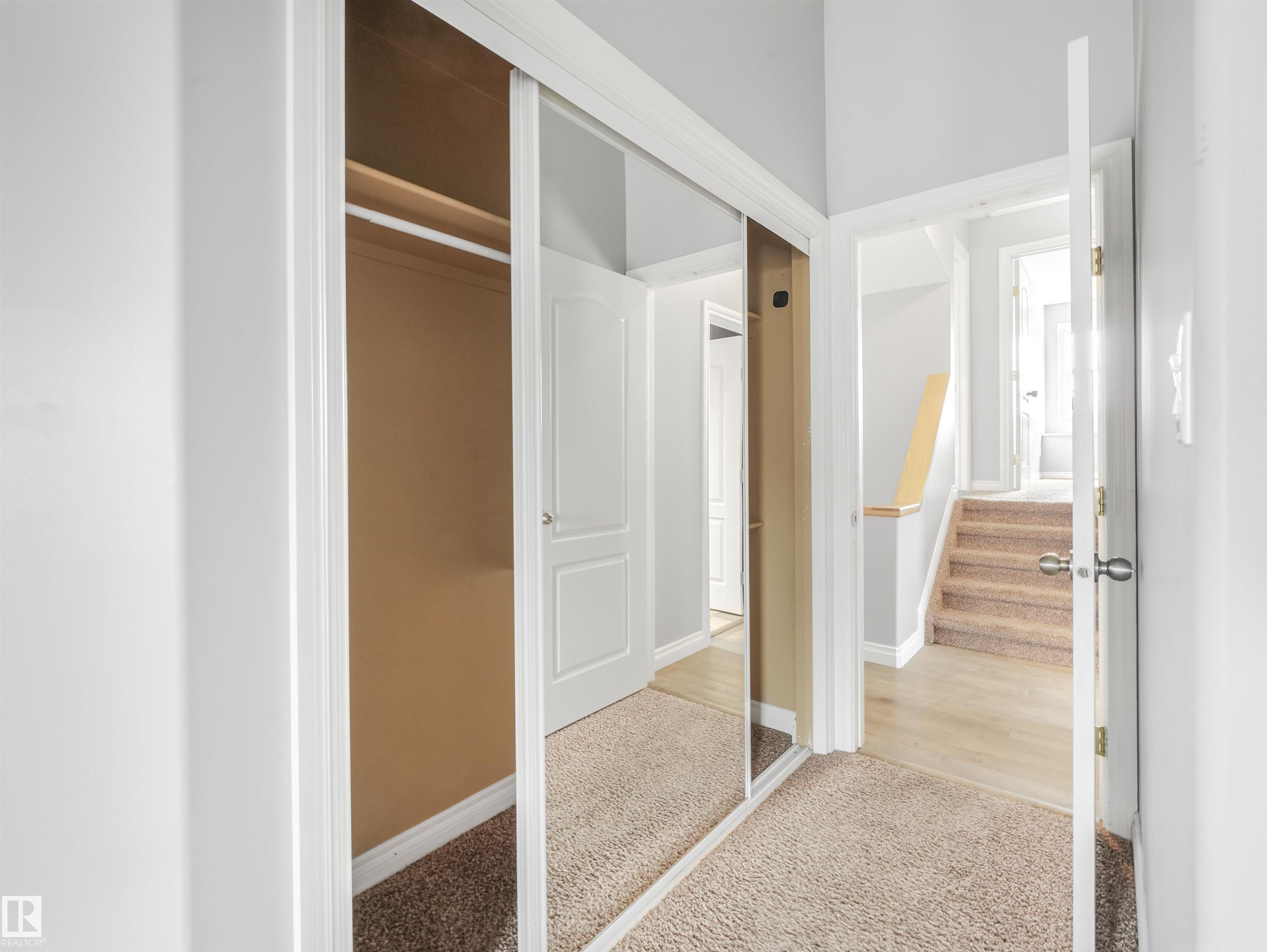 Photo 20 at 9 Deerfield Court, Deer Park, Spruce Grove
