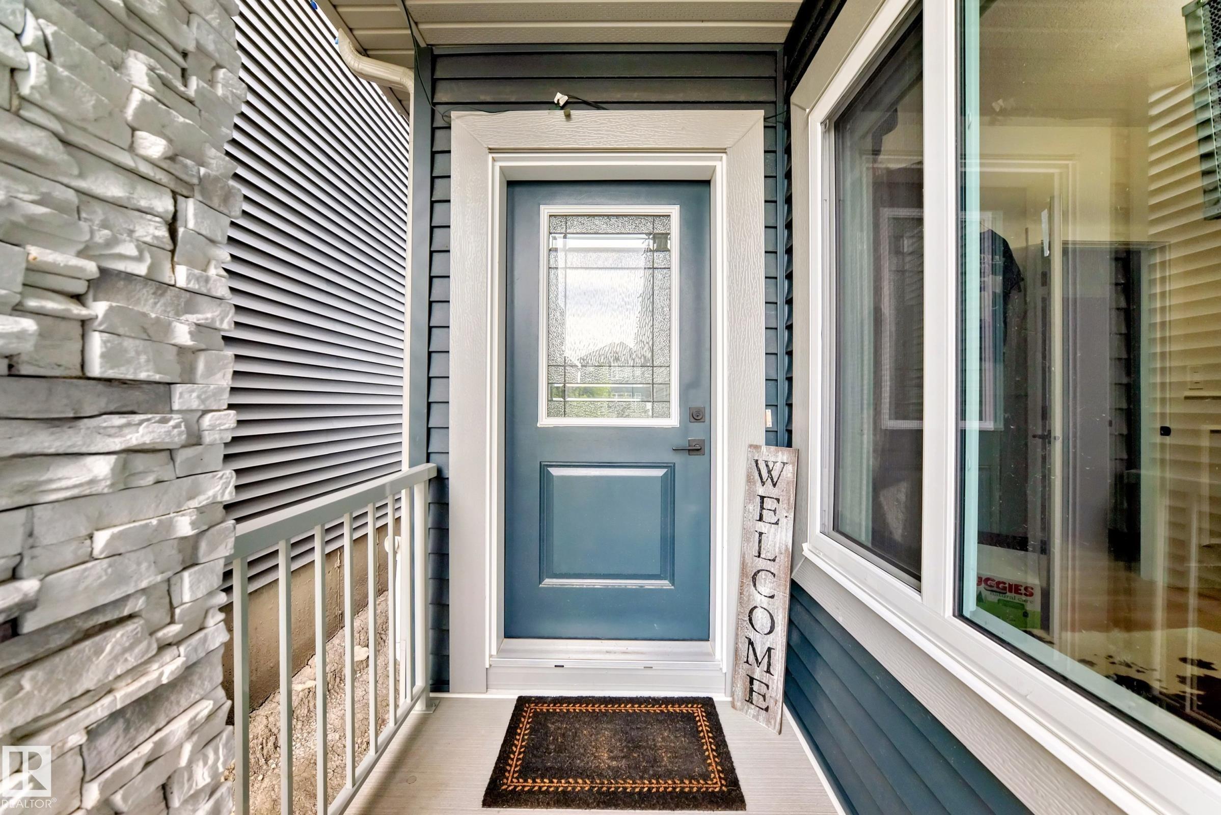 Photo 2 at 14 Edgefield Way, Erin Ridge North, St. Albert