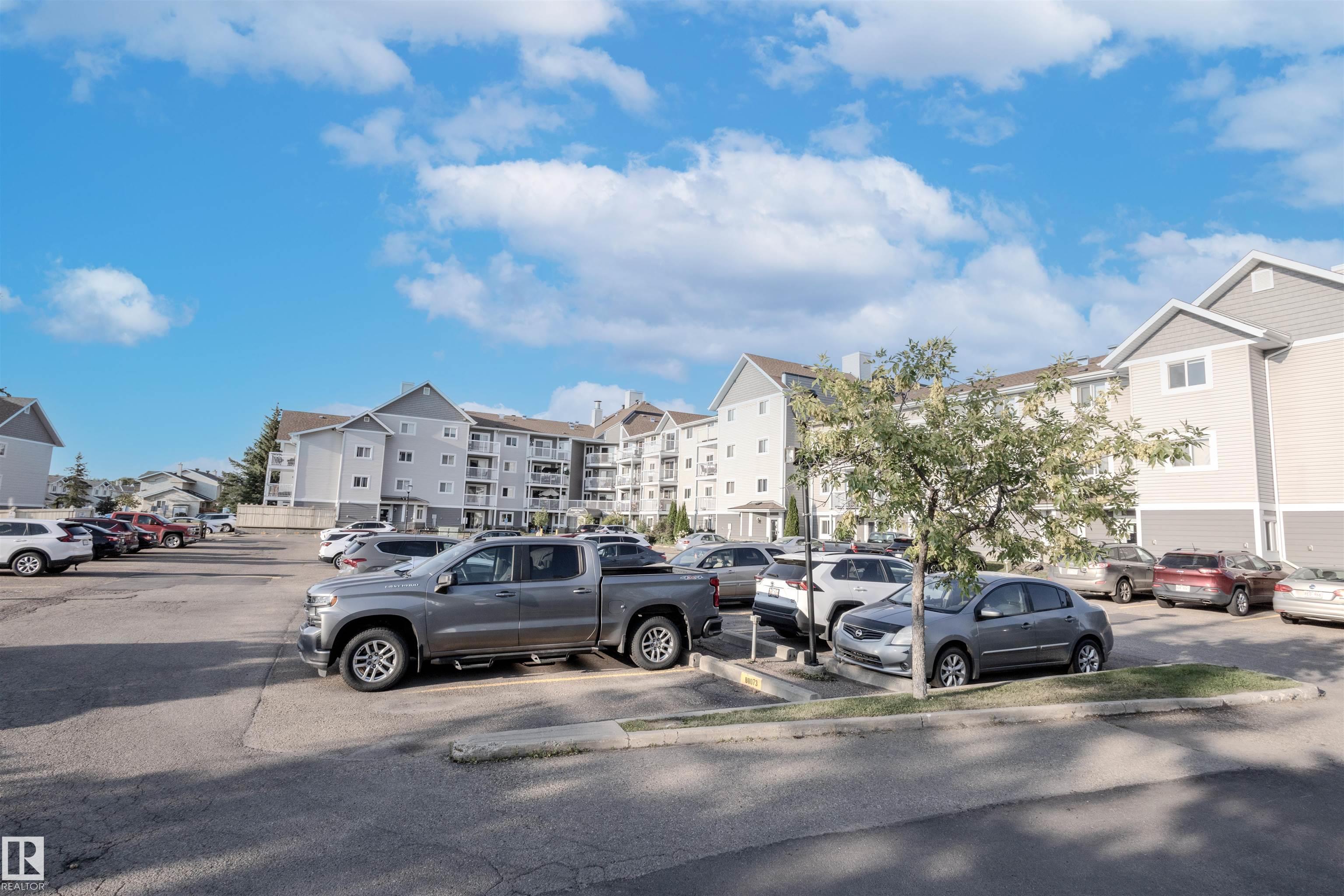 305 - 5005 31 Avenue NW, Tawa, Edmonton 