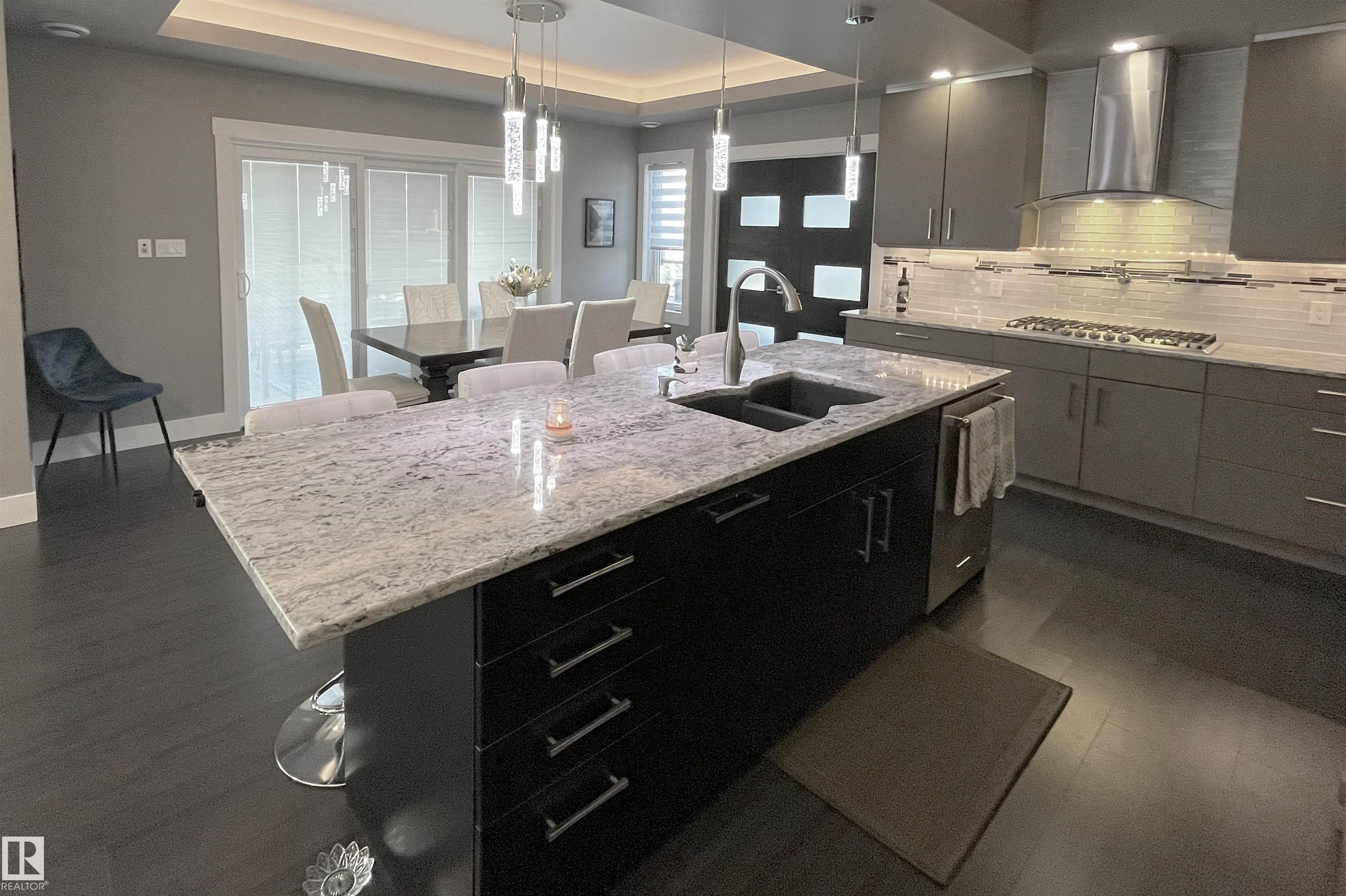 Photo 11 at 58 Lamplight Drive, Legacy Park, Spruce Grove