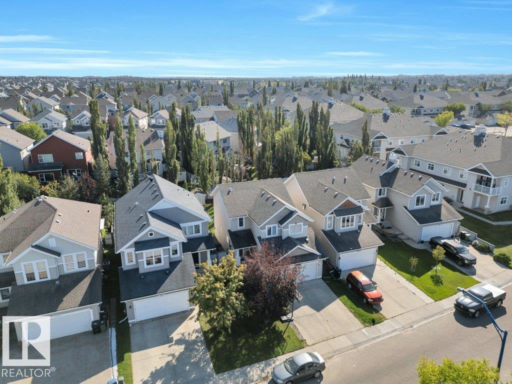 http://cdnparap120.paragonrels.com/ParagonImages/Property/p12/RAE/225369178/43/0/0/4b740173e3a7c19f1e834b72ecd75e5a/1/5729f8df37b5b171912ee73774f84d83/225369178-94f376f7-da77-45a8-8361-9f47e266abac.JPG