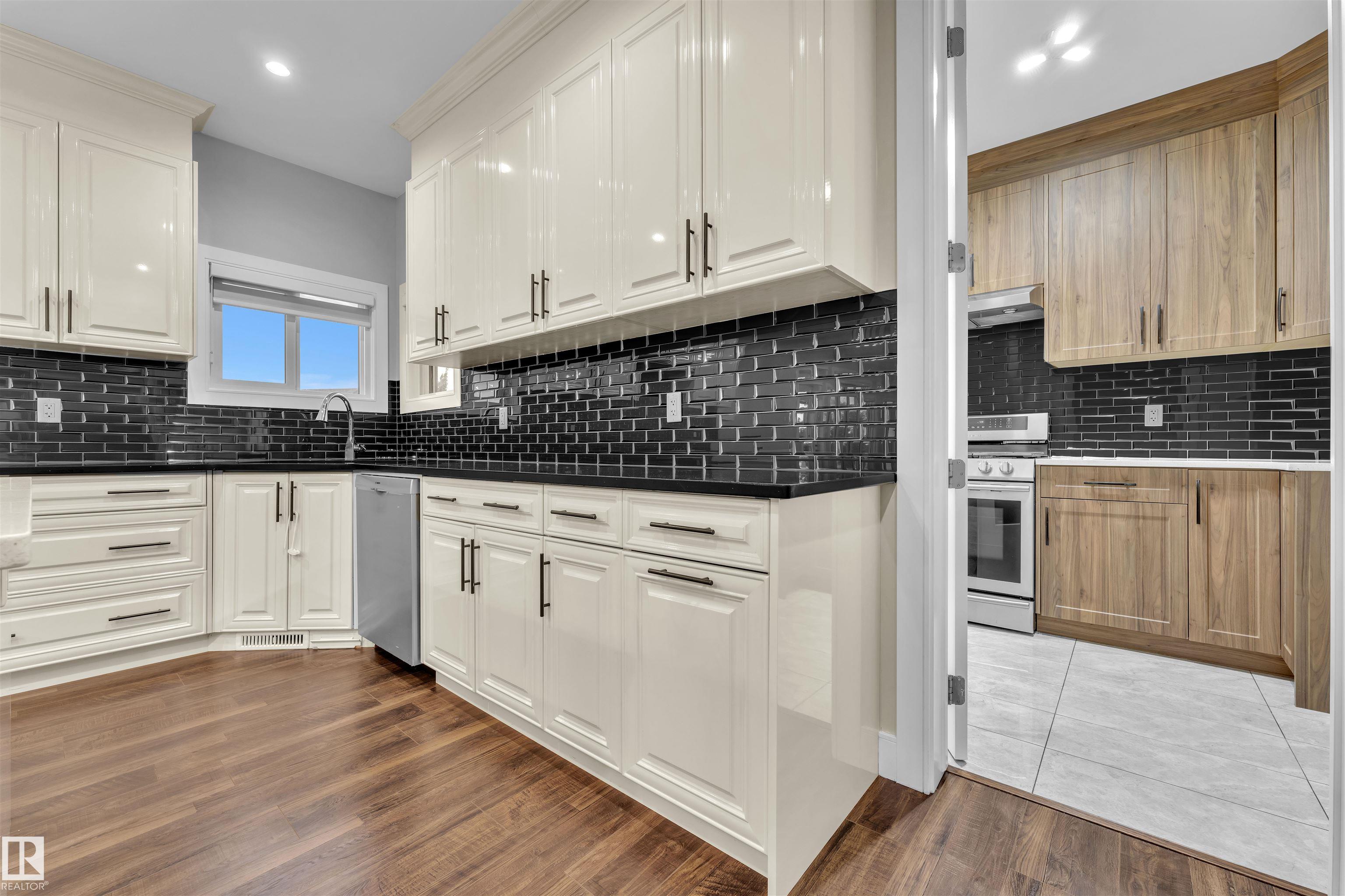 Photo 12 at 4408 39 Street, Triomphe Estates, Beaumont