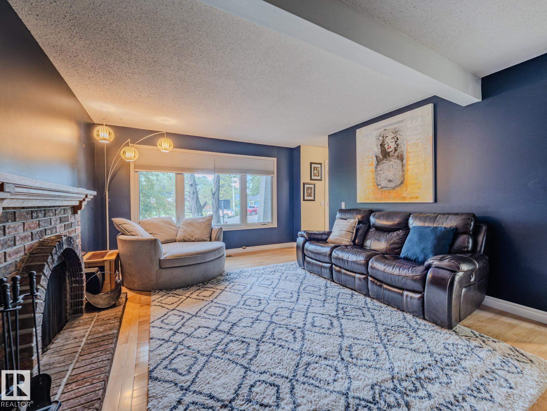 Photo 7 at 3024 Galloway Terrace, Glen Allan, Sherwood Park