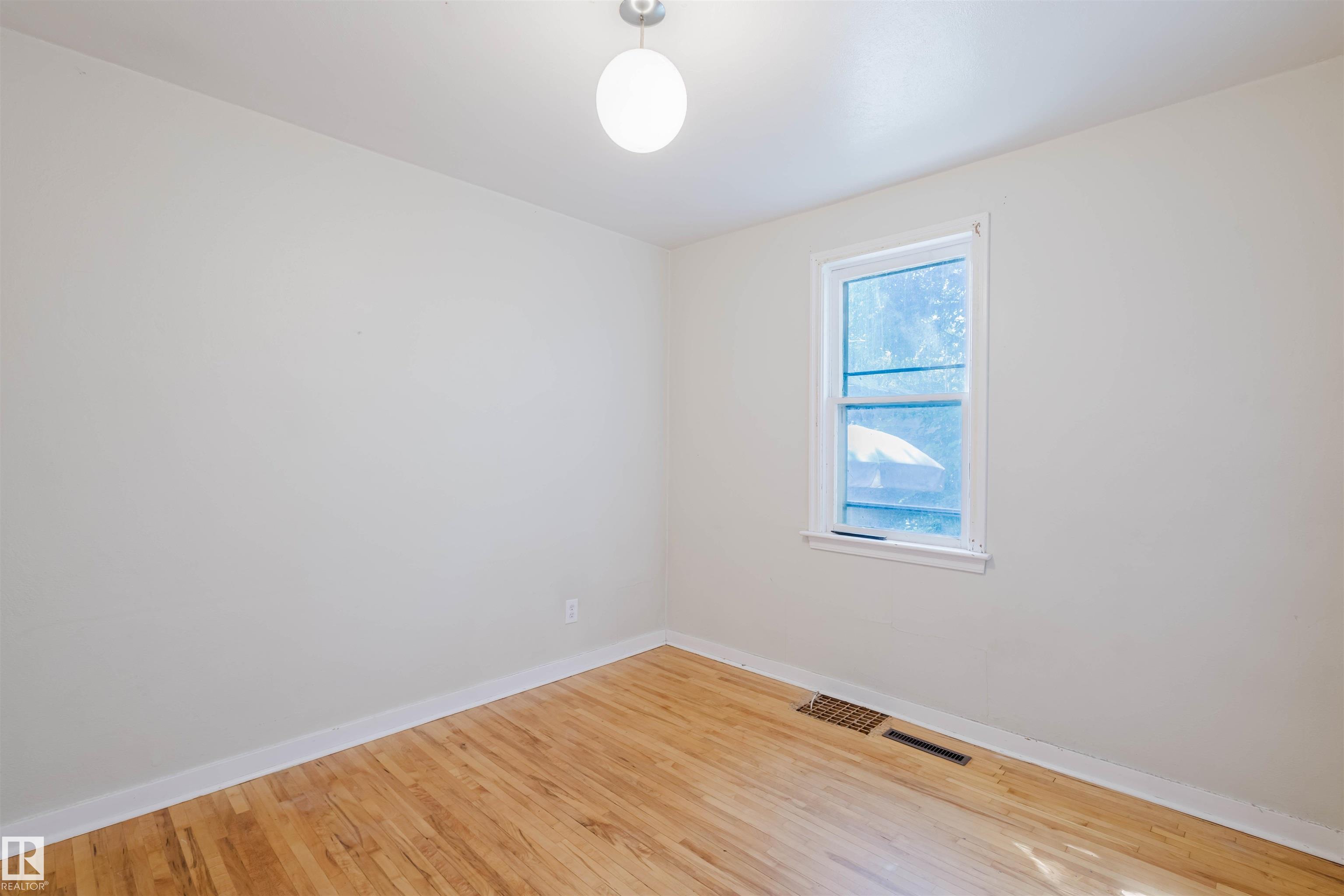 Photo 16 at 7230 112 Street NW, McKernan, Edmonton