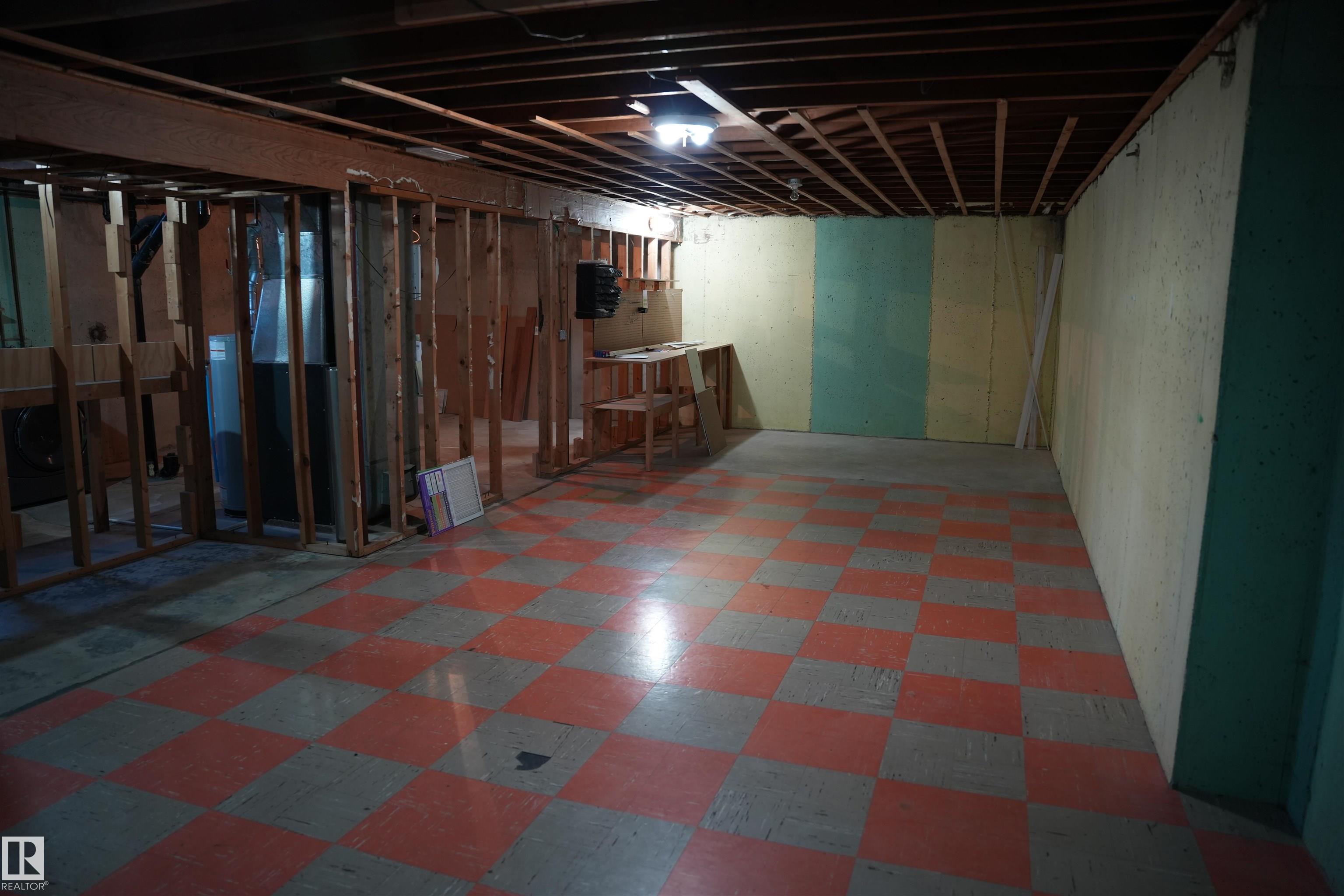 Photo 22 at 12 Granite Avenue, Grandin, St. Albert