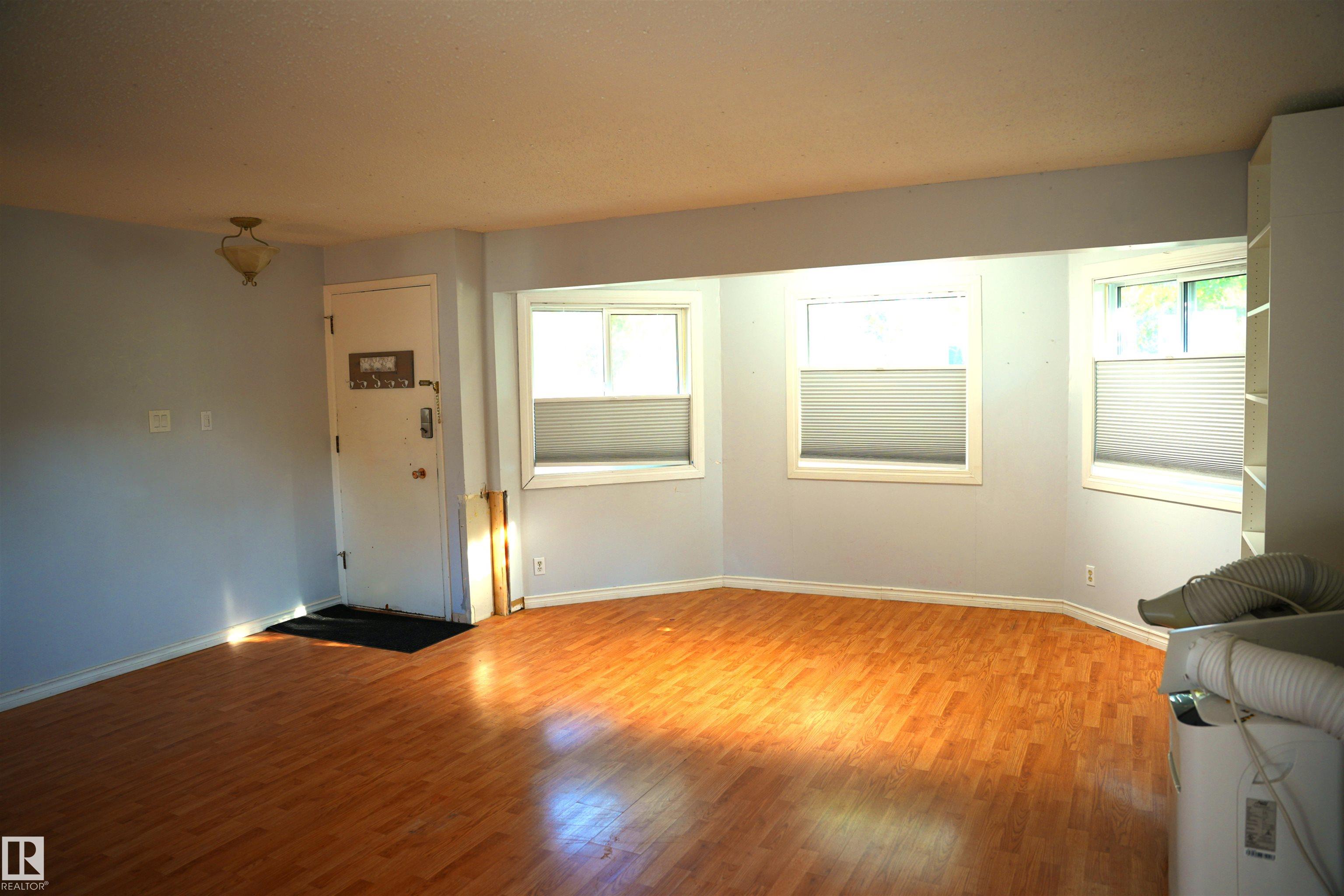 Photo 4 at 12 Granite Avenue, Grandin, St. Albert