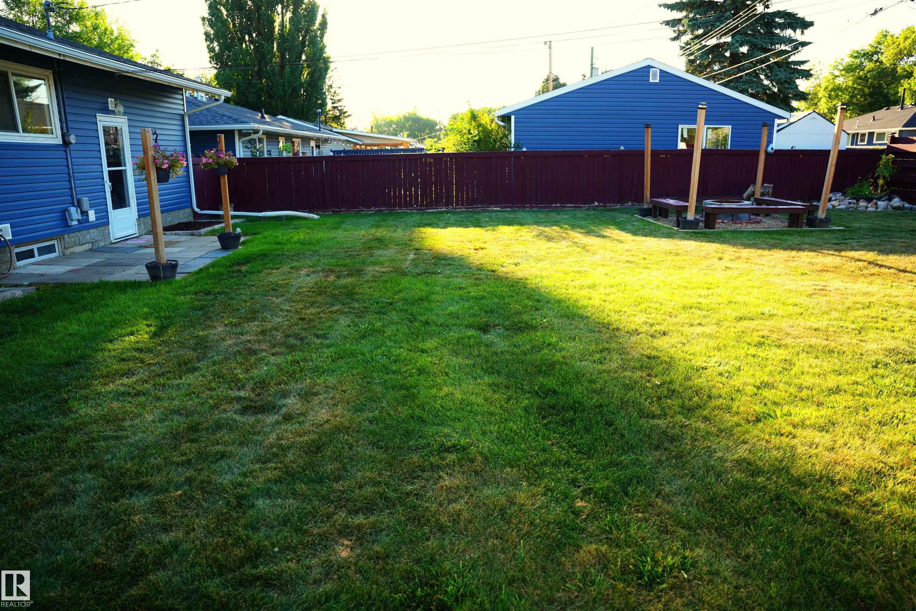Photo 32 at 12 Granite Avenue, Grandin, St. Albert