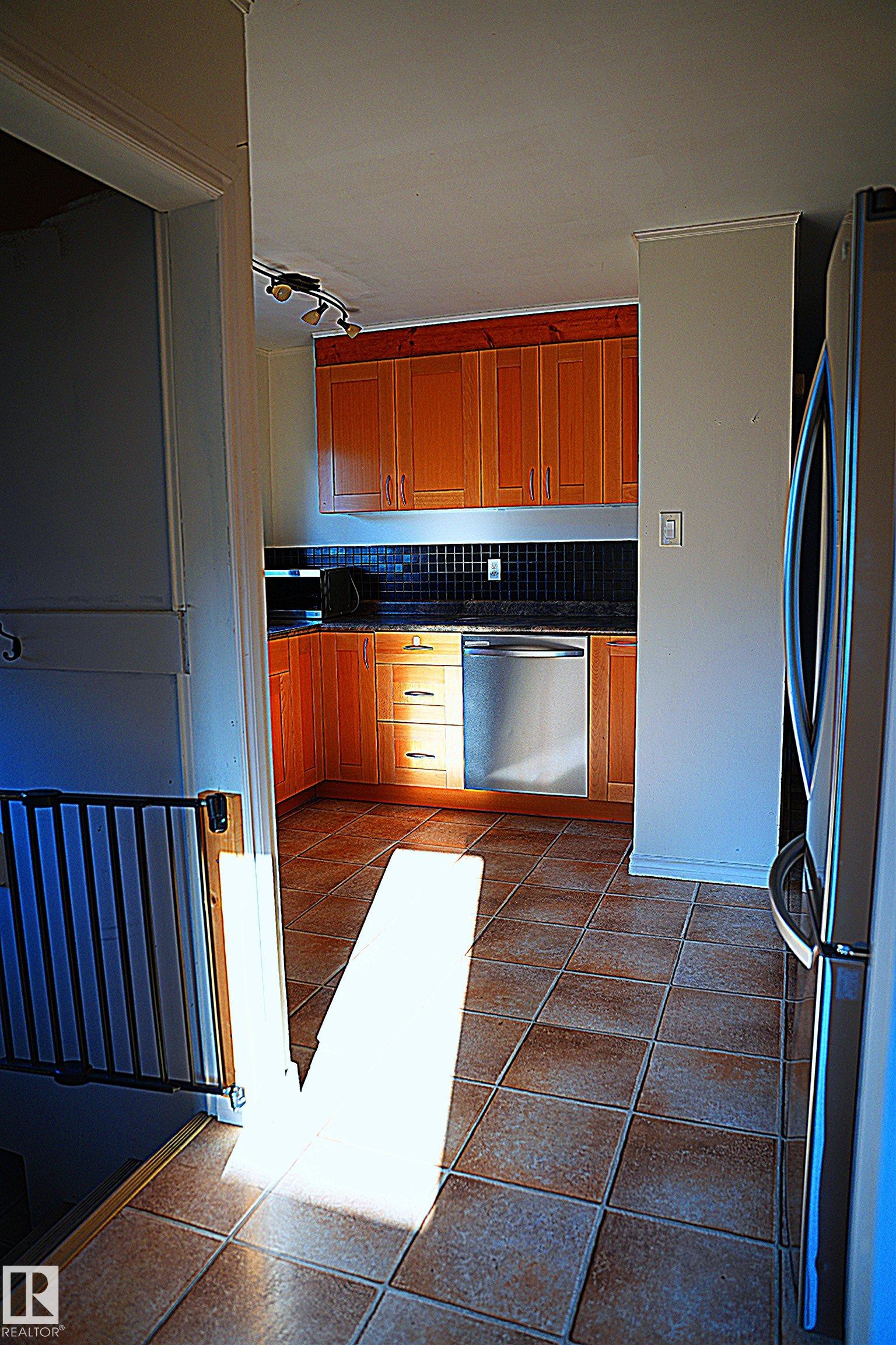 Photo 9 at 12 Granite Avenue, Grandin, St. Albert