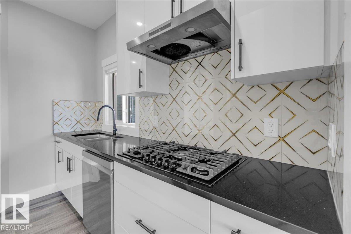 Photo 15 at 41 Elwyck Gate, Fenwyck, Spruce Grove