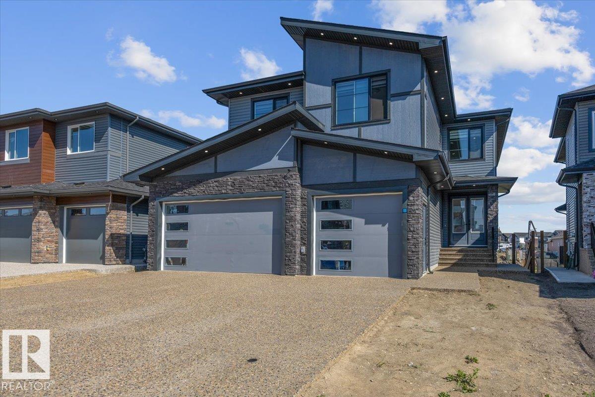 Photo 3 at 41 Elwyck Gate, Fenwyck, Spruce Grove