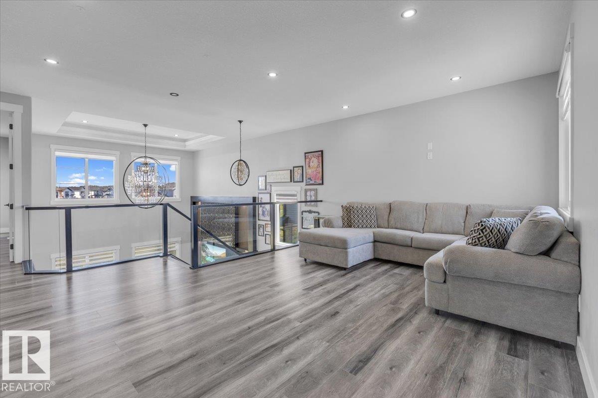 Photo 32 at 41 Elwyck Gate, Fenwyck, Spruce Grove