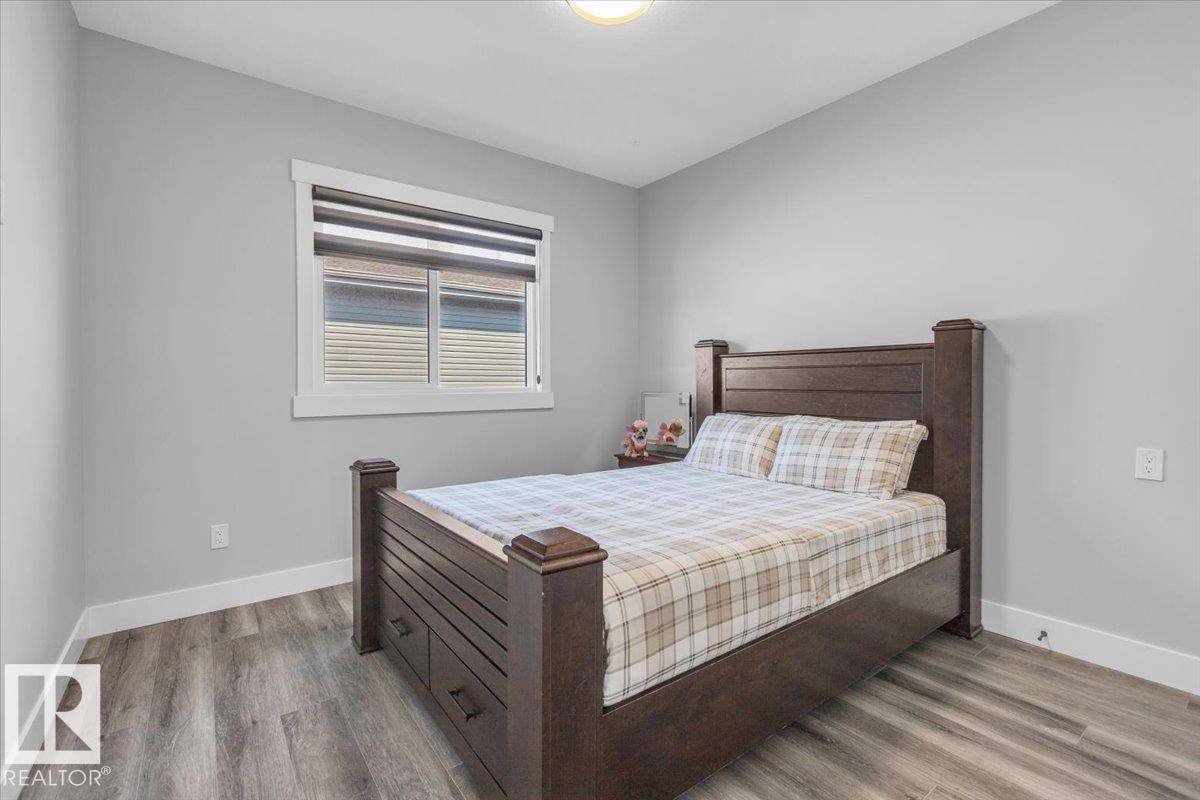 Photo 43 at 41 Elwyck Gate, Fenwyck, Spruce Grove