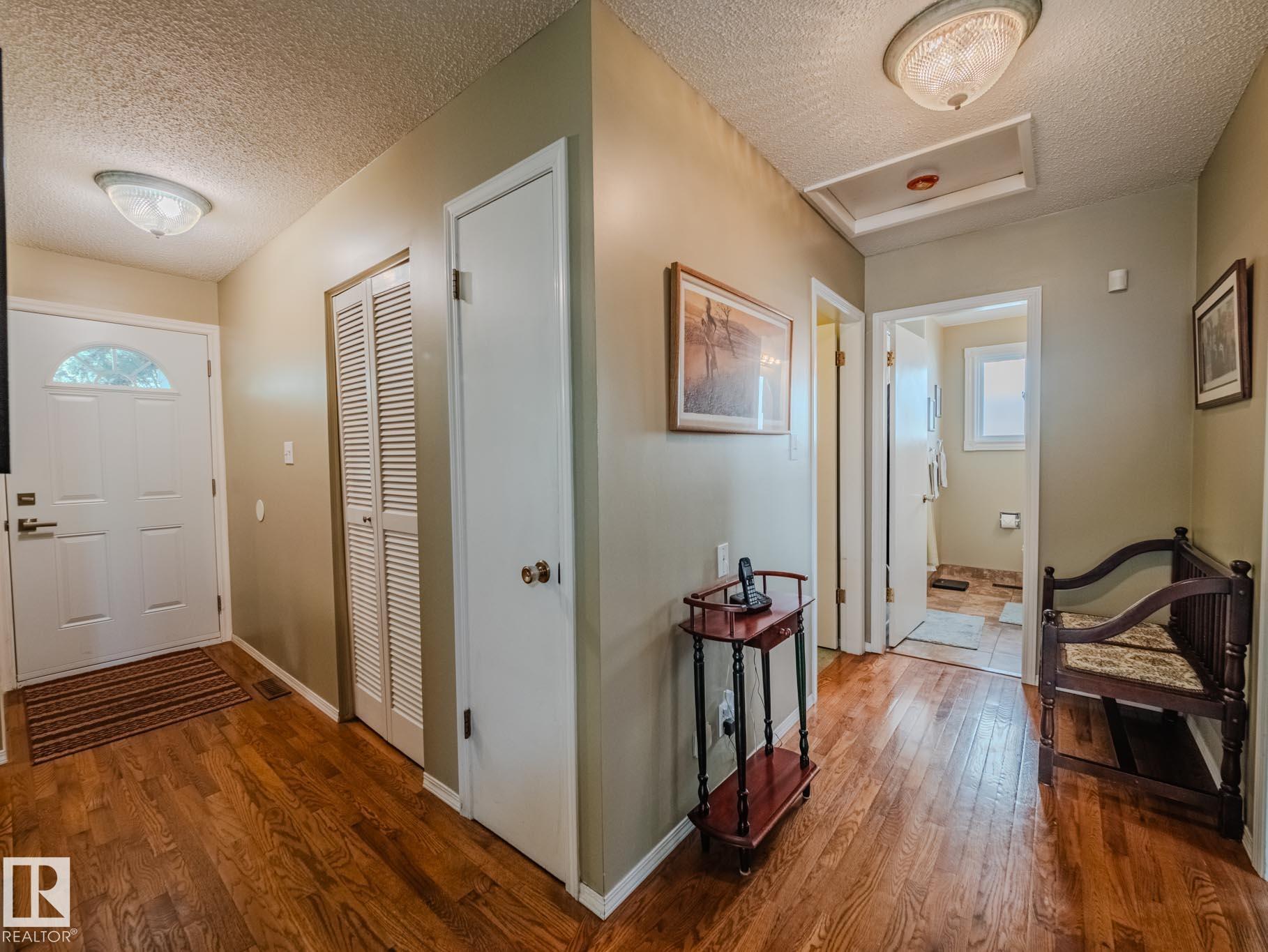 Photo 20 at 50 Flagstone Crescent, Forest Lawn, St. Albert