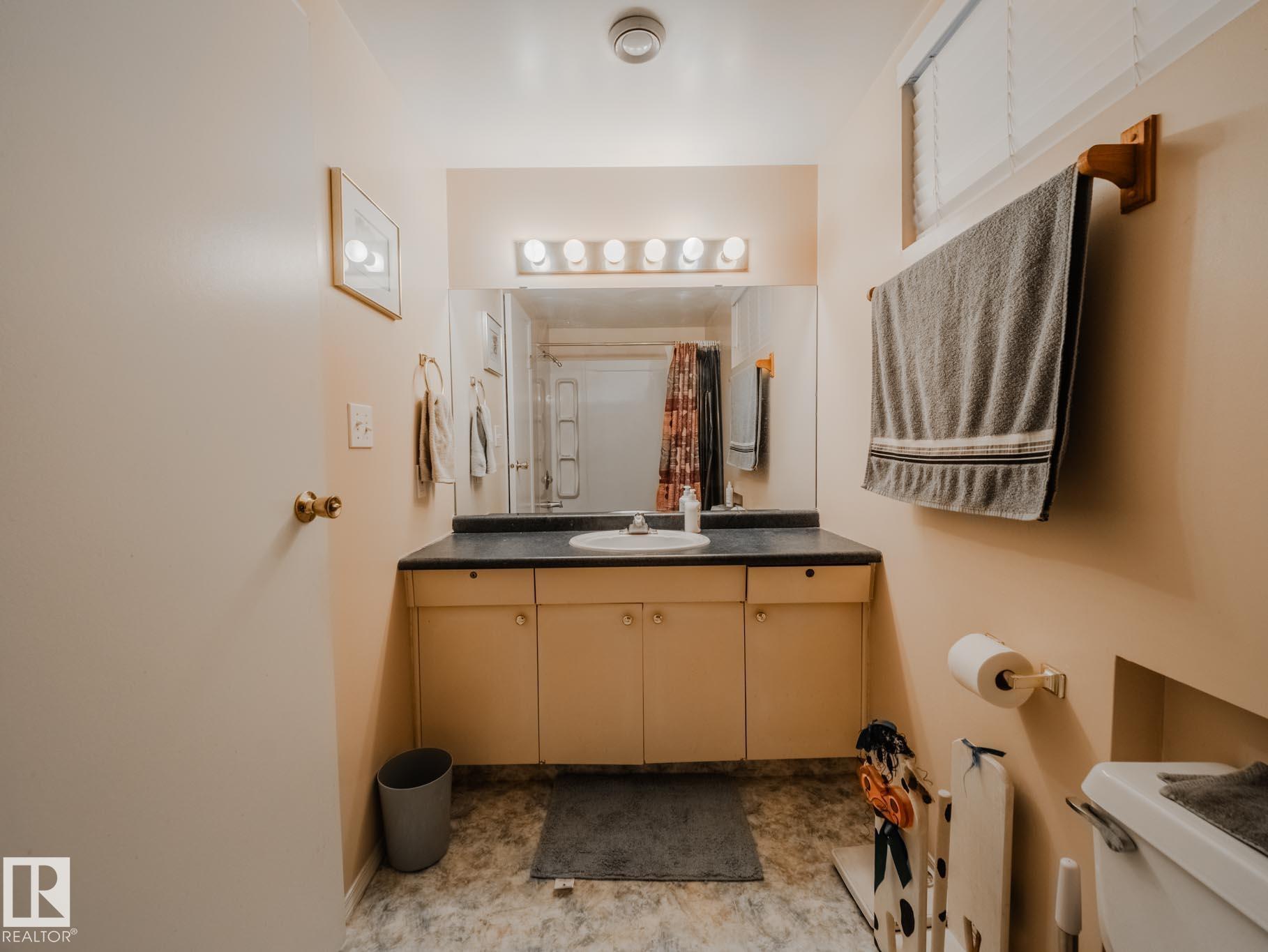 Photo 39 at 50 Flagstone Crescent, Forest Lawn, St. Albert