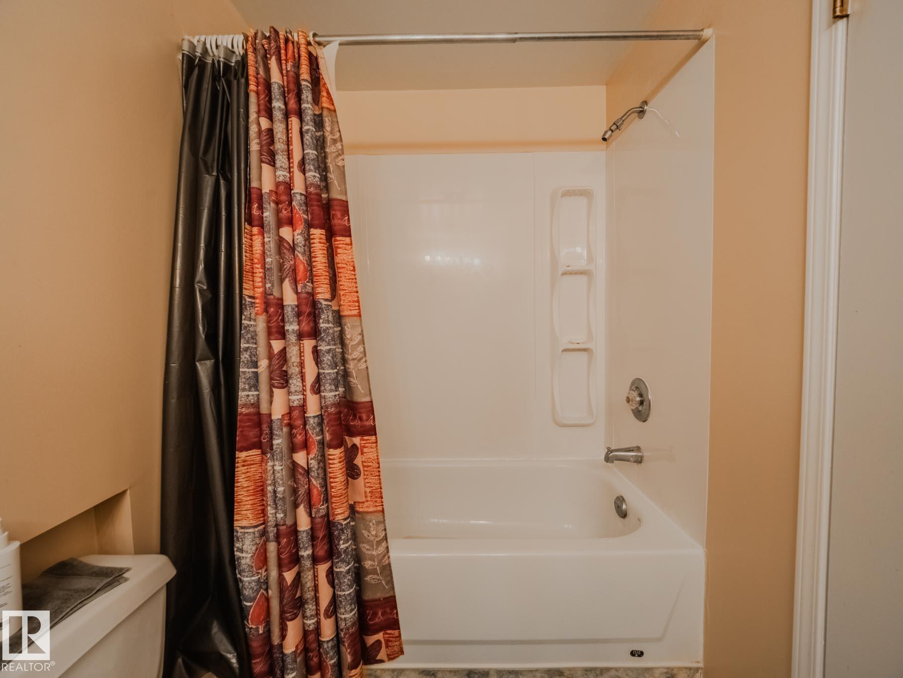 Photo 40 at 50 Flagstone Crescent, Forest Lawn, St. Albert
