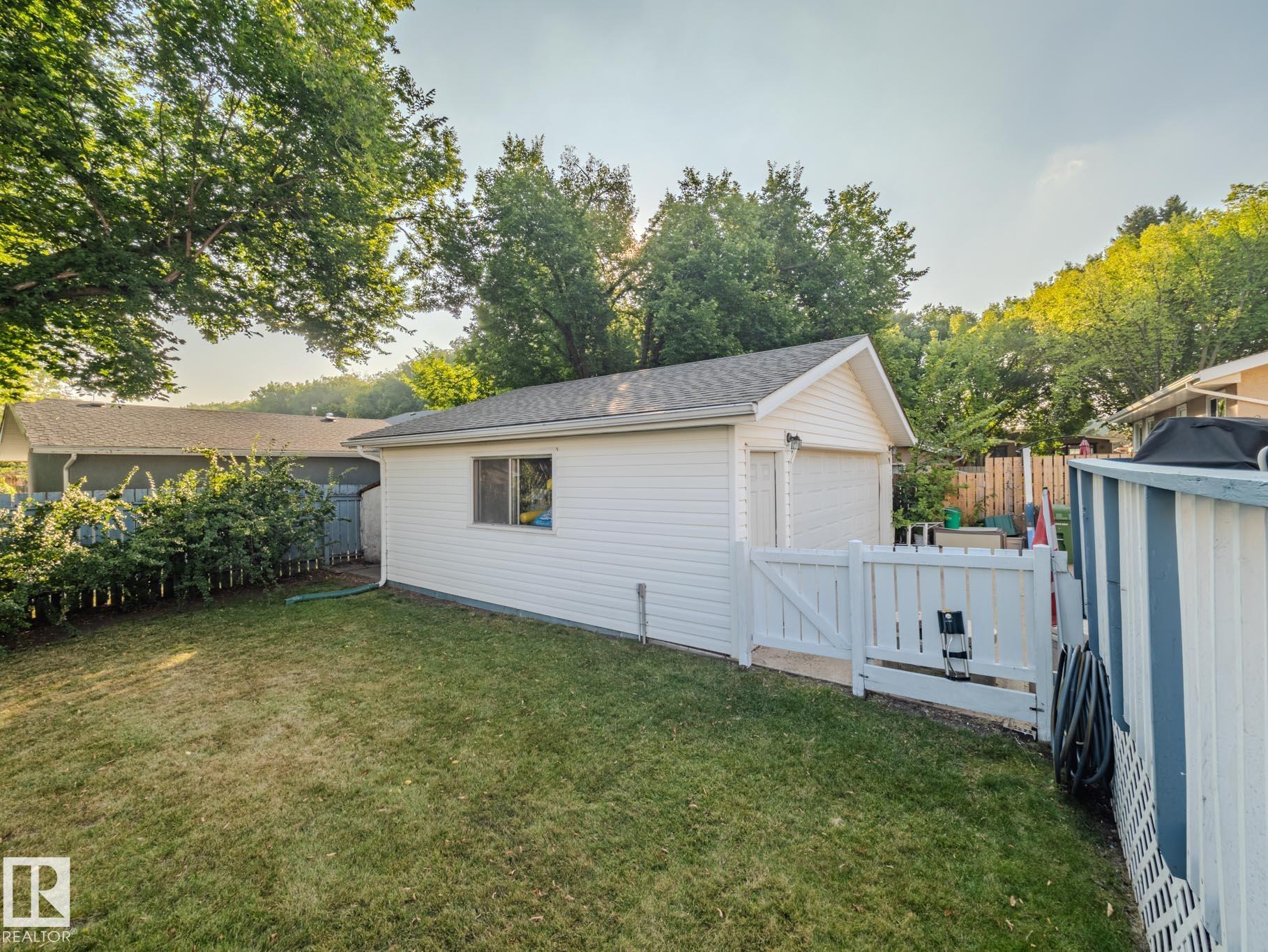 Photo 52 at 50 Flagstone Crescent, Forest Lawn, St. Albert